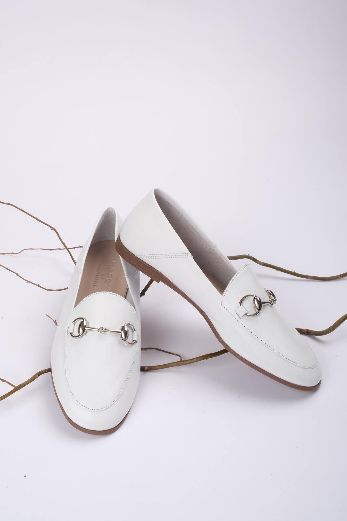 Harrys of Aspinal Beyaz Kadın Hakiki Deri Zincirli Loafer Günlük Ayakkabı