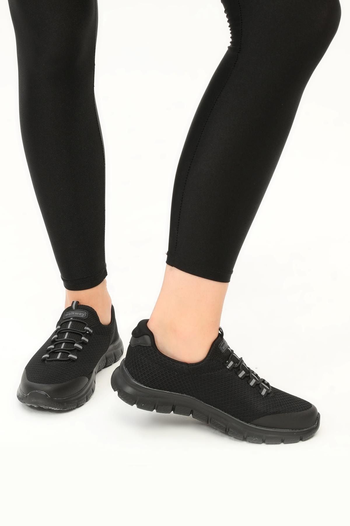 WALKWAY Flexible Siyah-siyah Hava Alan Hafif Yürüyüş Ayakkabısı