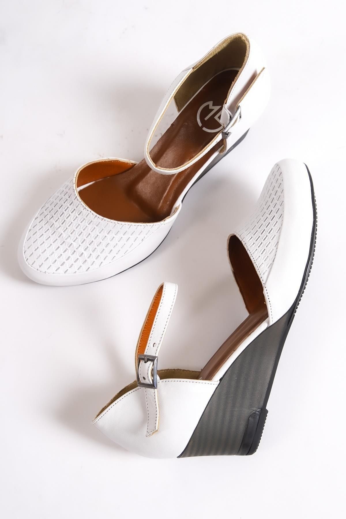 Modabuymus Legend Beyaz Hakiki Deri Dolgu Topuklu Günlük Sandalet