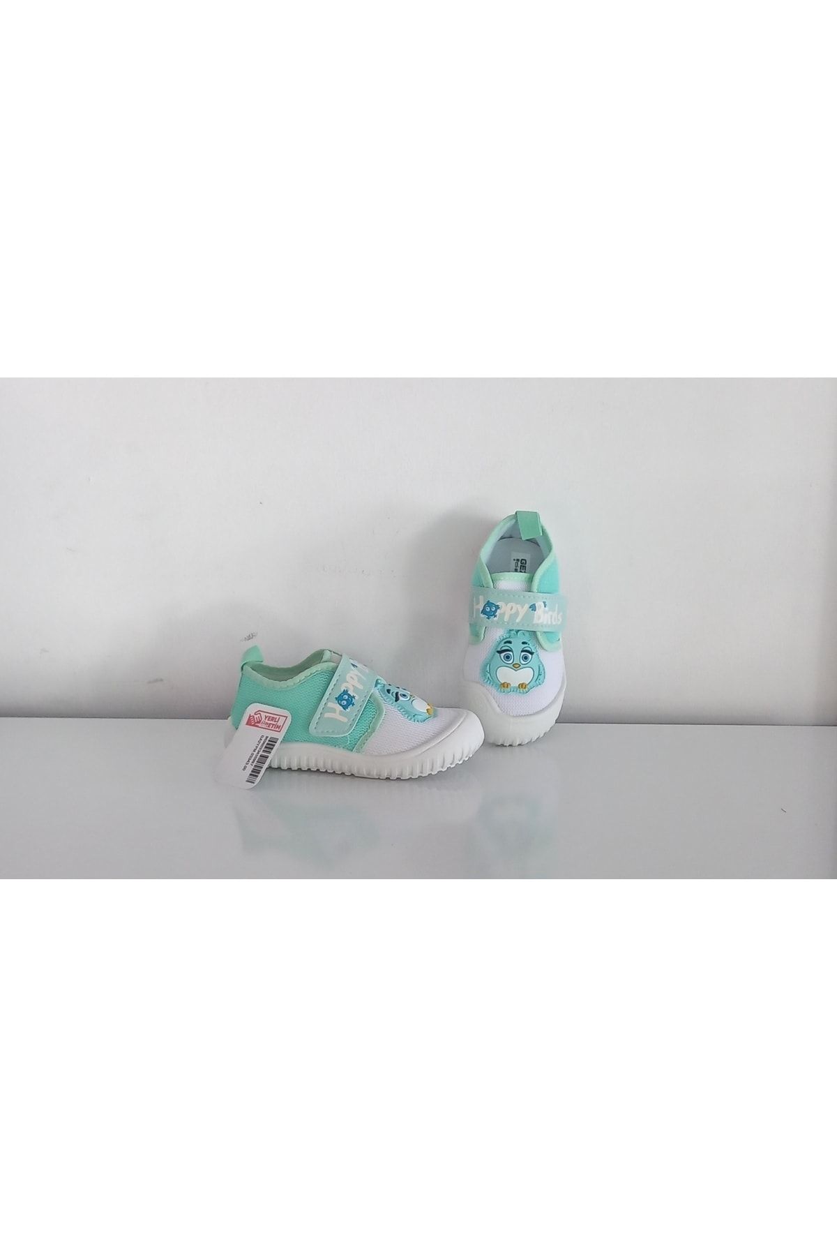 Gezer Yeşil-Beyaz Gezer 03343 Bantlı Figürlü Yumuşak Rahat Kız Çocuk Spor Ayakkabısı