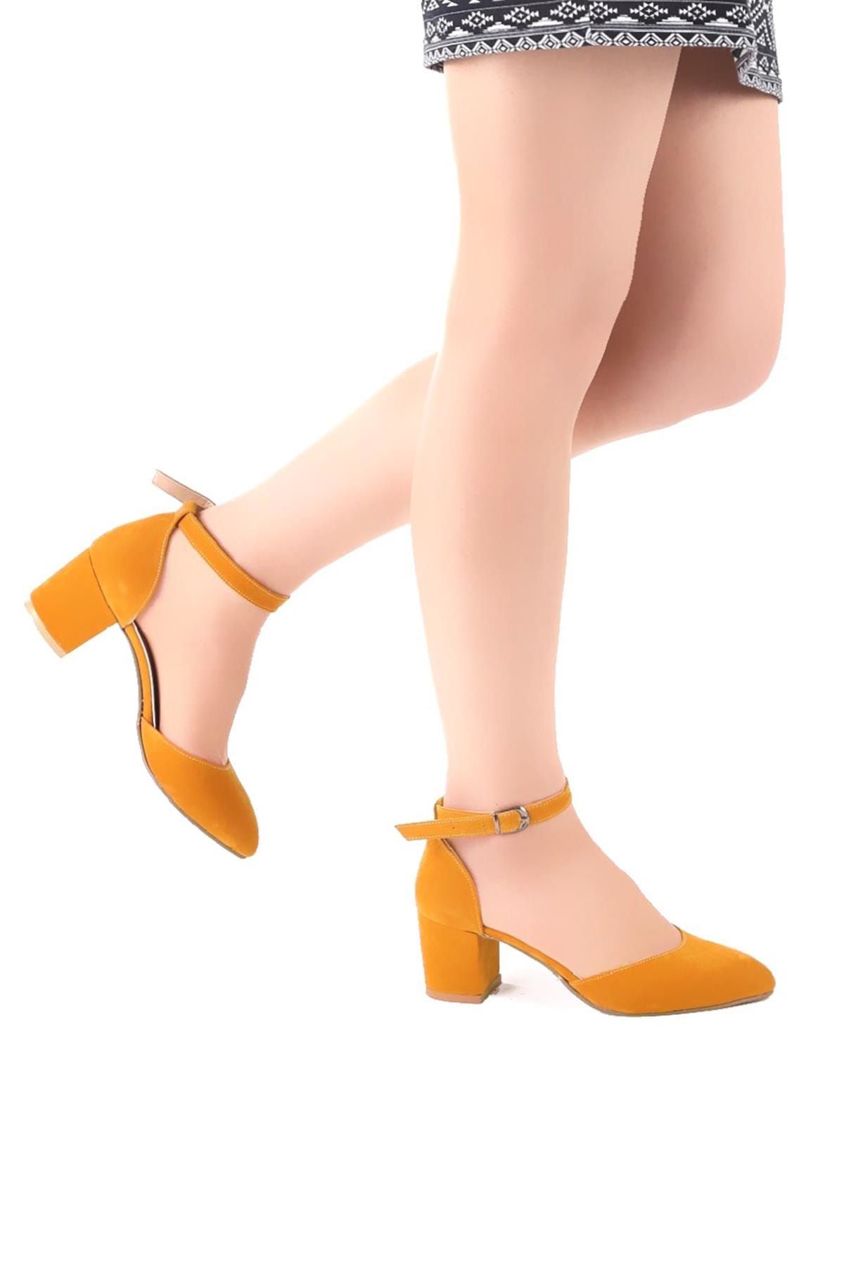 Muggo Hardal Kadın Klasik Topuklu Ayakkabı DPRMGWMNW00175