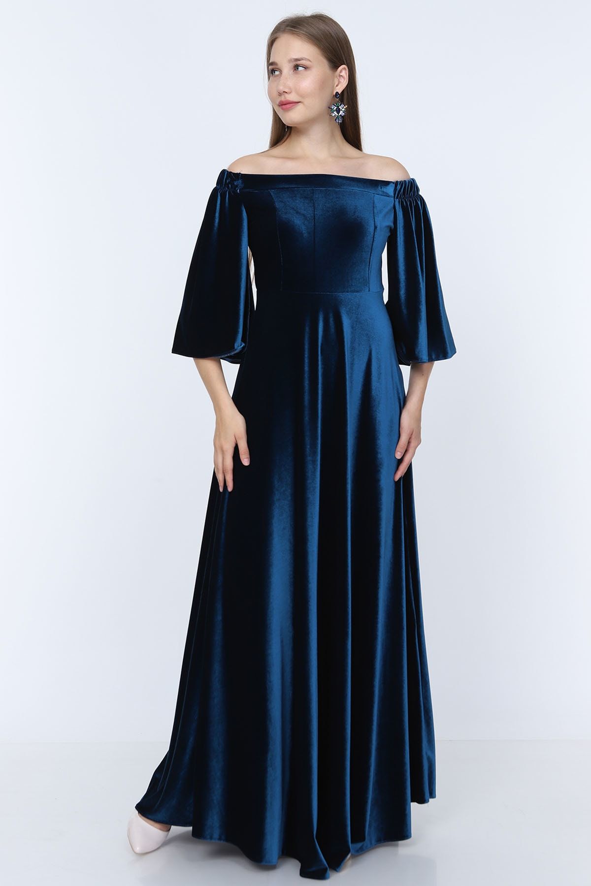 MODA LABİO Kadın Petrol Mavi Düşük Omuz Kadife Elbise ML020100X