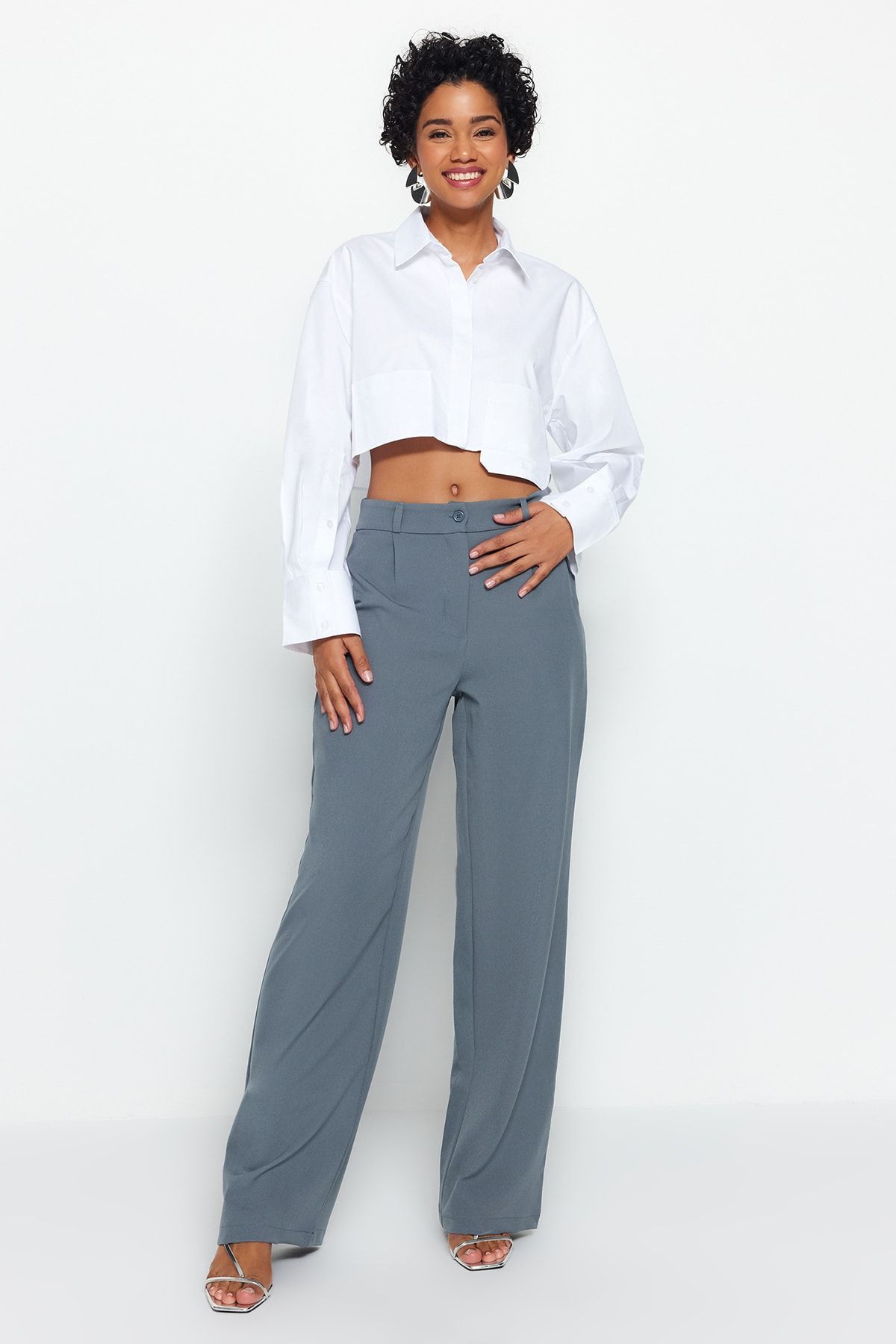 TRENDYOLMİLLA Indigo Yüksek Bel Wide Leg/Geniş Paça Pilili Dokuma Kumaş Pantolon TWOAW21PL0076
