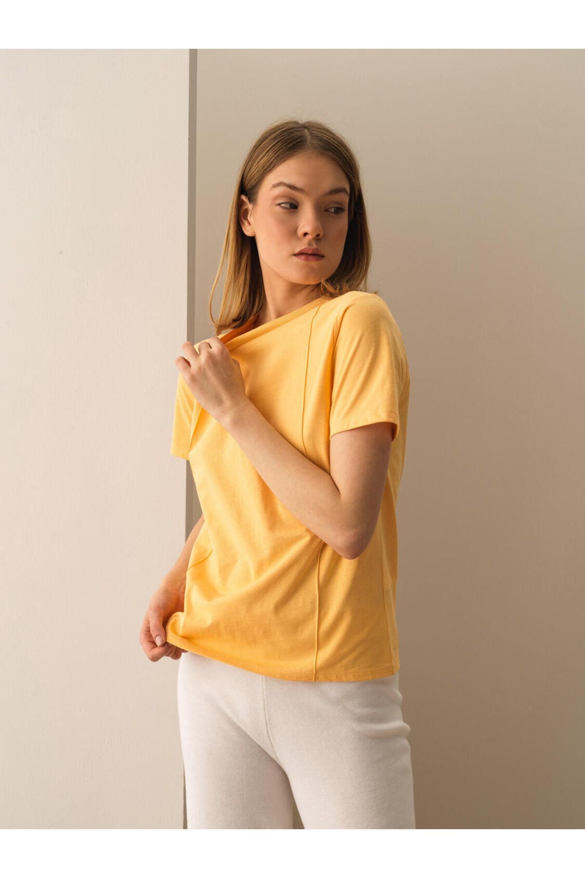 Xint Kadın Sarı %100 Pamuk Regular Fit Tişört