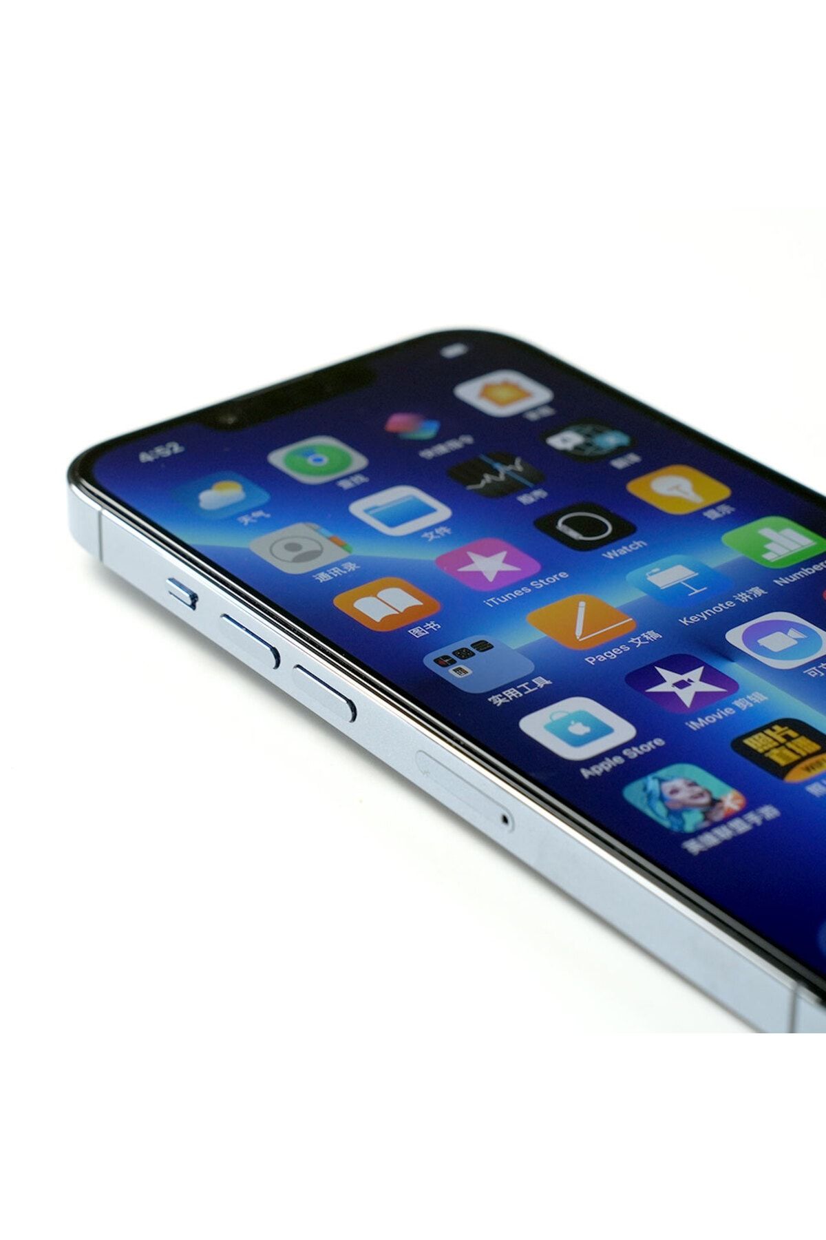 Israh Apple iPhone SE 2022 Cep Telefonu için Uyumlu Hizalama Aparatlı Hadid Glass Cam Ekran Koruyucu
