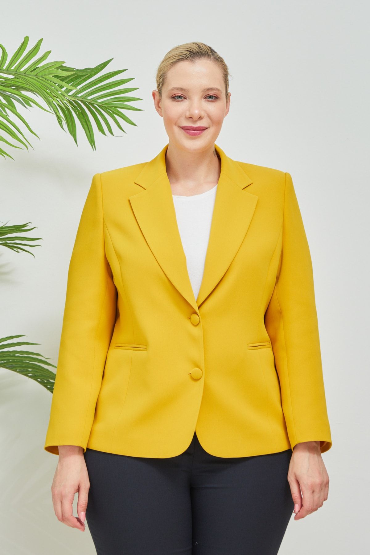 Fagi Kadın Büyük Beden Düğmeli Klasik Sarı Ceket
