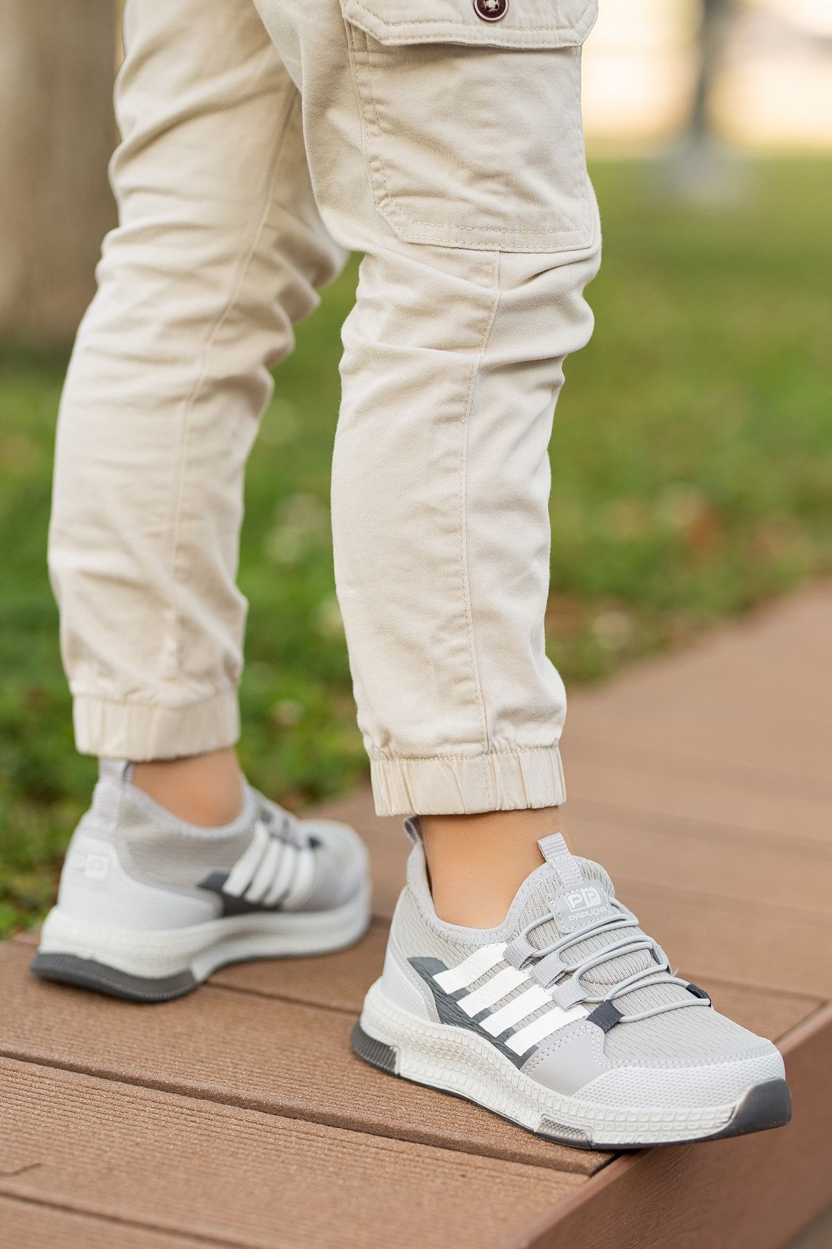 BOUIS Çocuk Unisex Fosforlu Günlük Buz Füme Bağcıklı Rahat Nefes Alabilen Triko Esnek Hafif Şık Sneaker