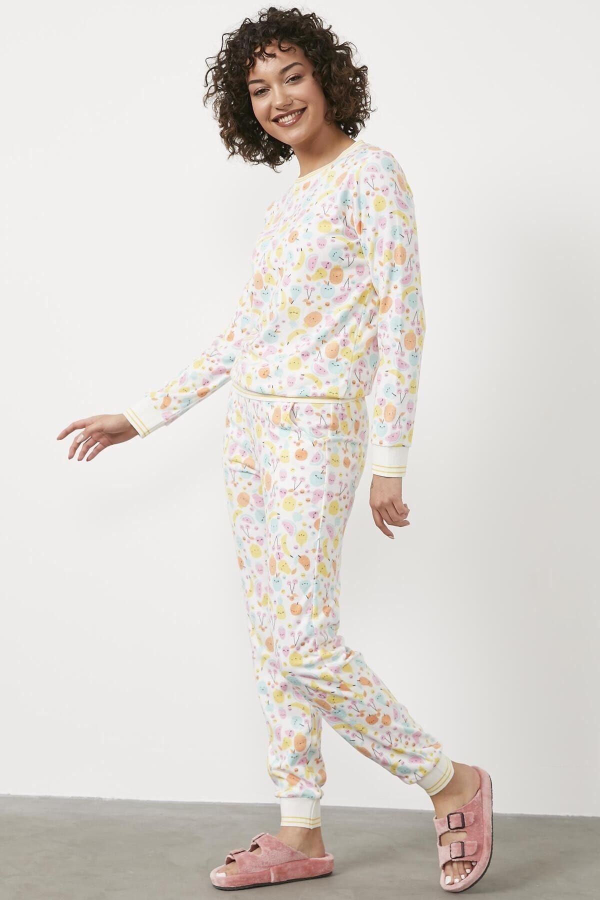 Sementa Meyve Desenli Termal Pijama Takım - Ekru