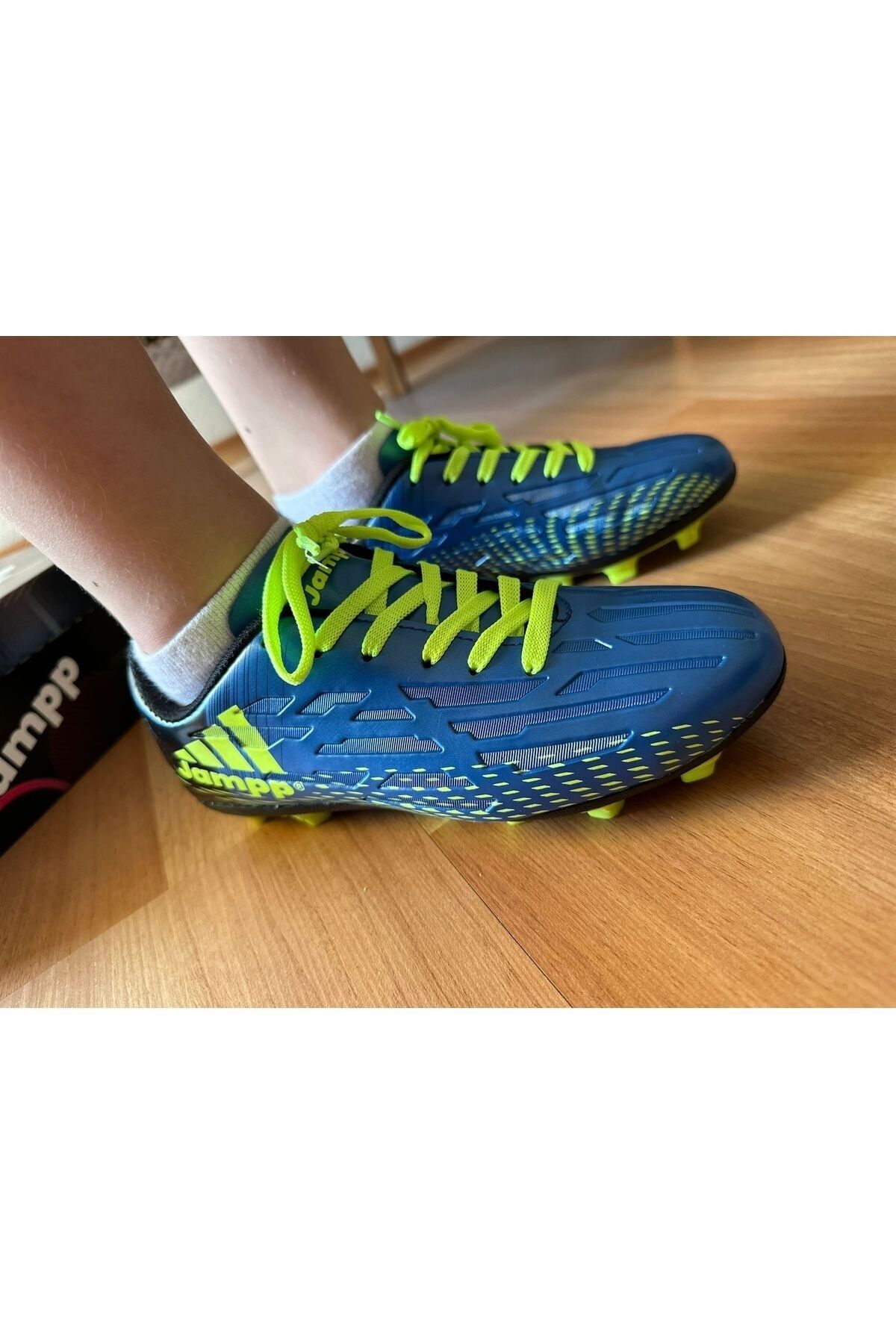 Amanal Erkek Çocuk Halısaha Krampon Futbol Ayakkabıları Dişli Spor Çim Saha