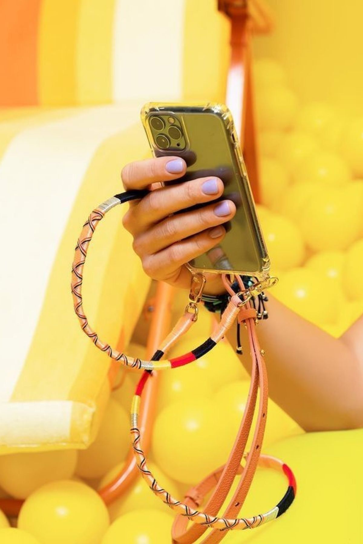 Happy-Nes Urban Ayarlanabilir Telefon Askısı