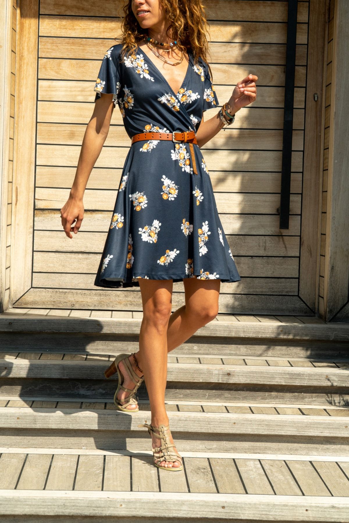 Güneşkızı Kadın Lacivert Çiçekli Kruvaze Kiloş Elbise GK-BSTK4133