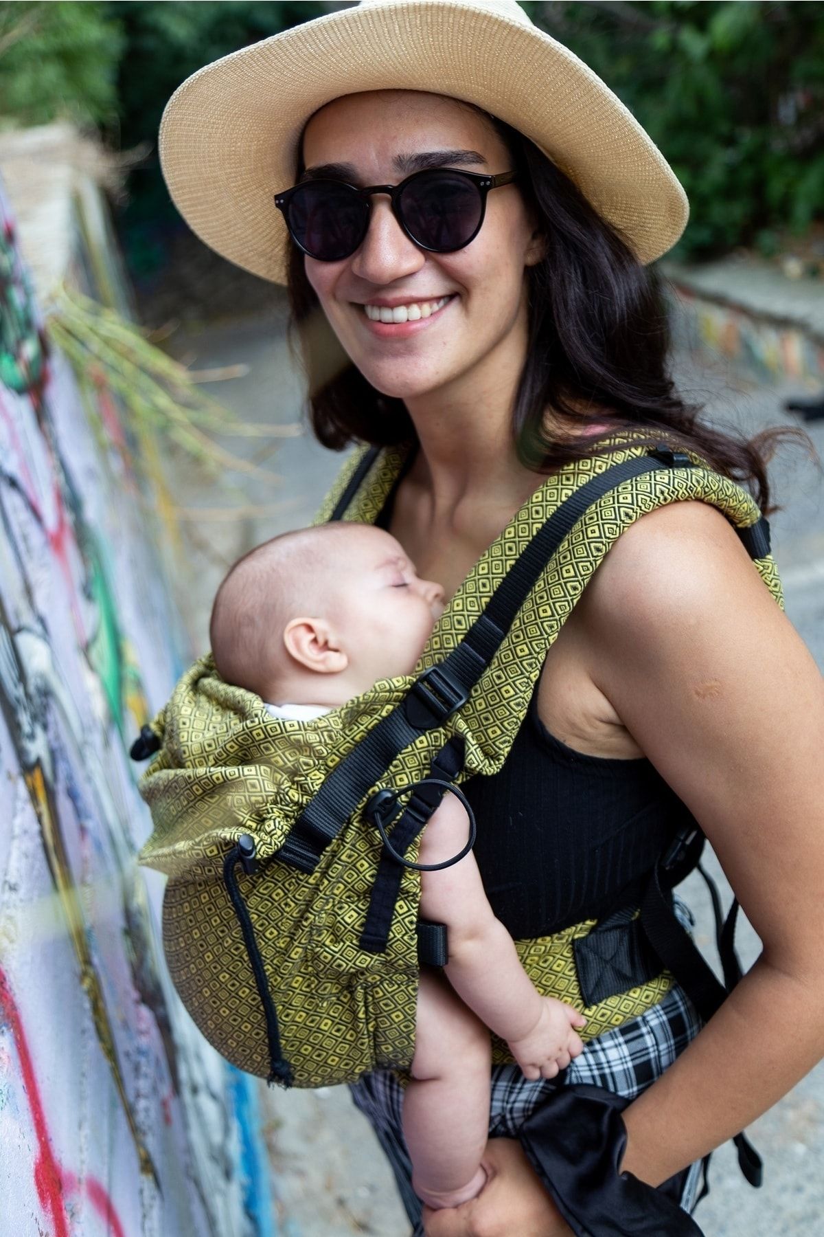 Huggyberry Softy Baby Carrier -diamond Amber