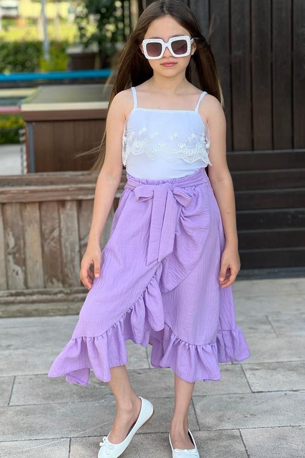 Riccotarz Kız Çocuk Yakası Güpür İşlemeli İp Askılı Bluz ve Asimetrik Kesim Lila Etekli Takım