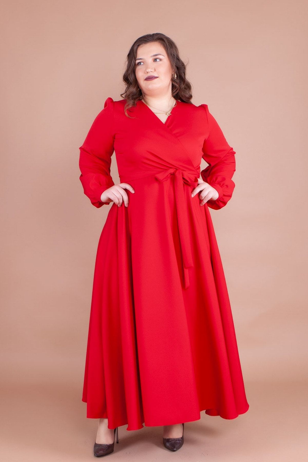 NO48 Kırmızı Kruvaze Yaka Uzun Kol Düğmeli Manşetli Uzun Boy Kuşaklı Büyük Beden Elbise