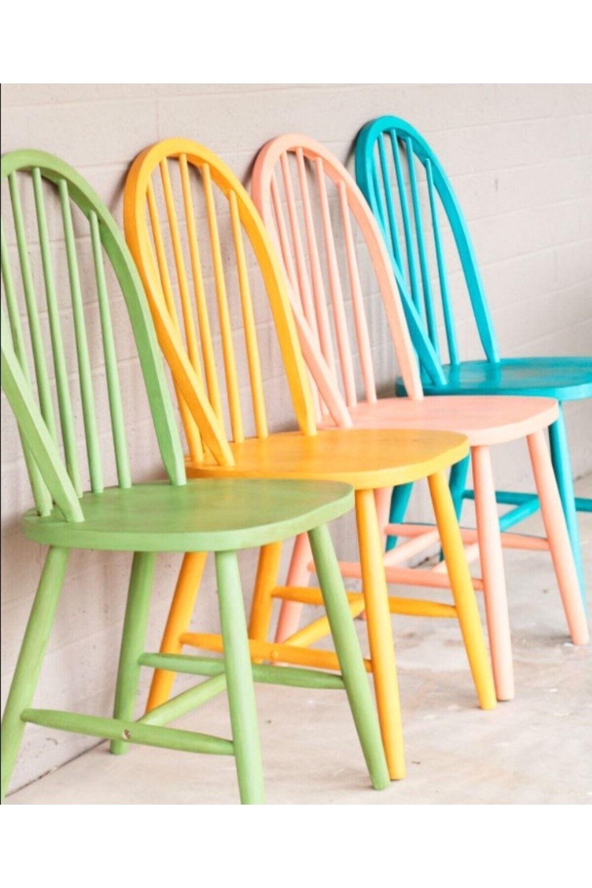 Ceviz Concept Minimal Oval Masif Çok Sarı Renkli Sandalye