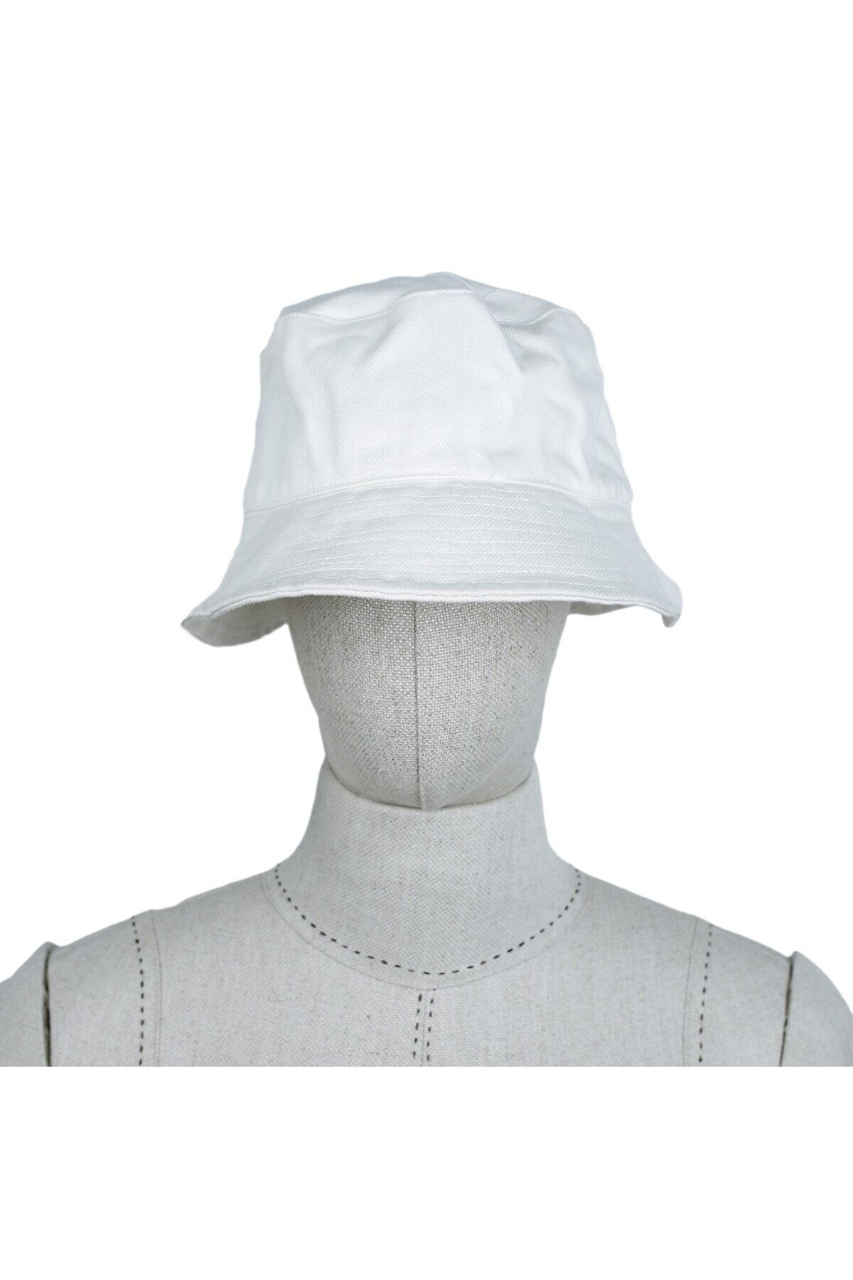 Miniso Beyaz Bucket Şapka