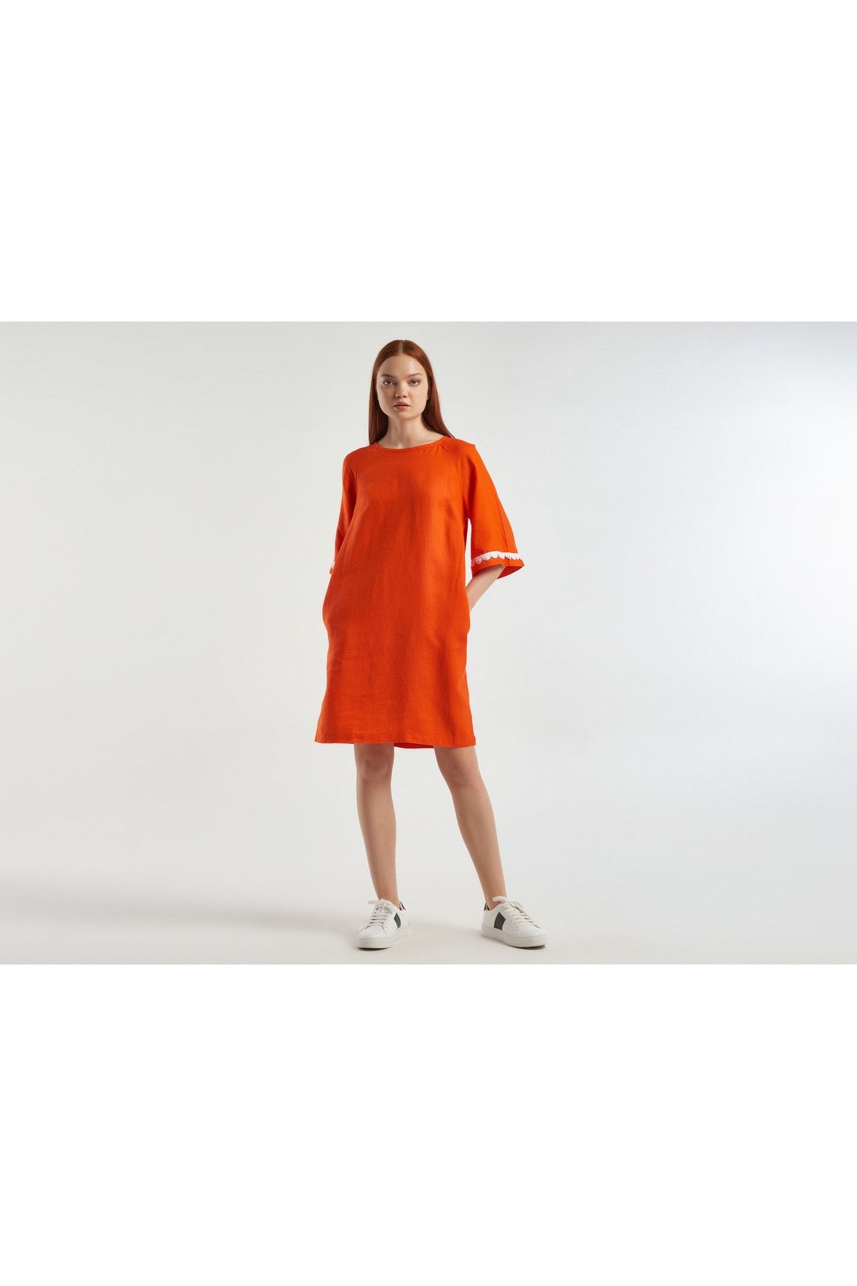 United Colors of Benetton Kadın Nar Çiçeği %100 Keten Raglan Kol Regular Fit Elbise Nar Çiçeği