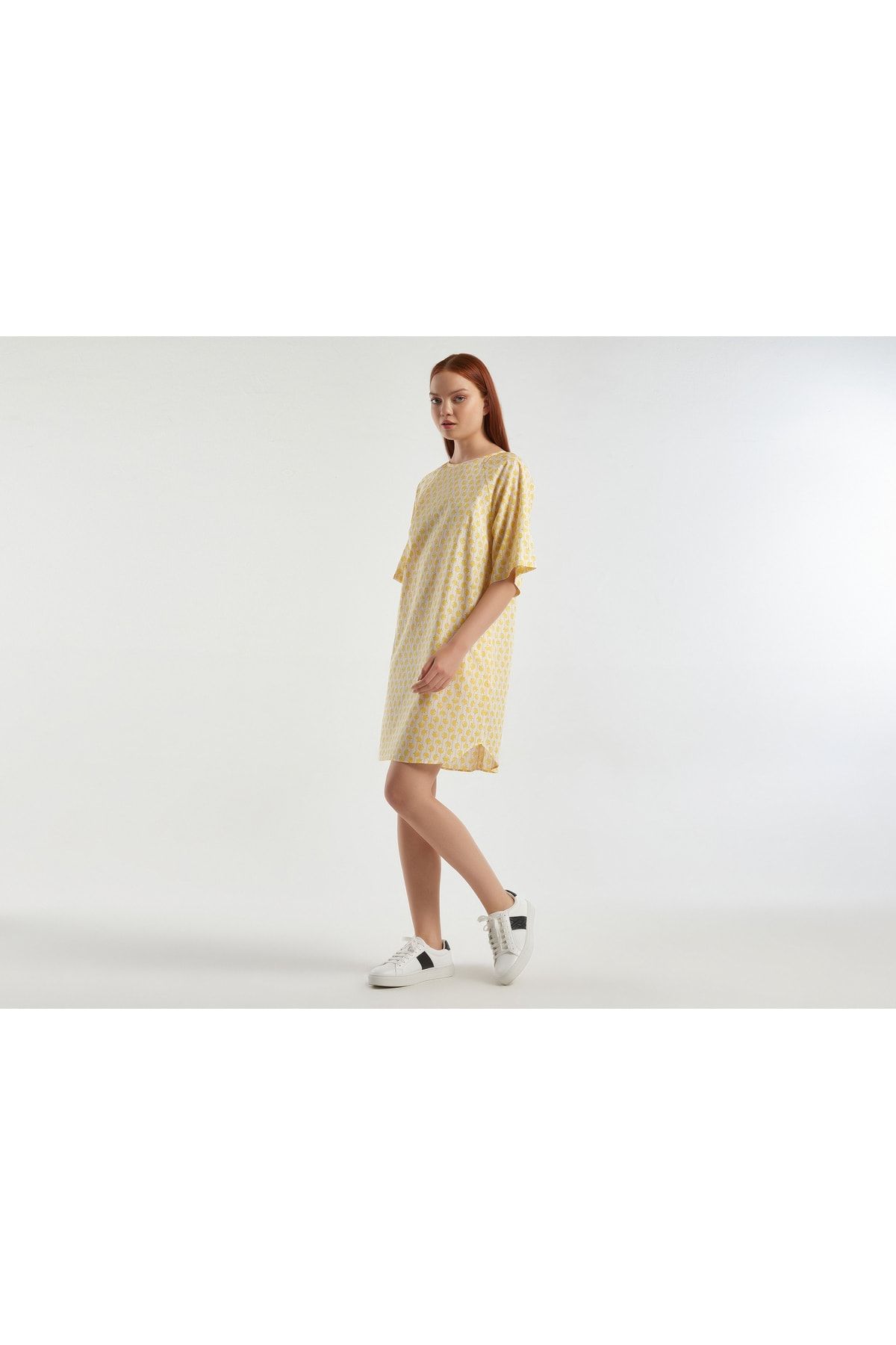 United Colors of Benetton Kadın Sarı-Beyaz Mix %100 Koton Kısa Kollu Cepli Desenli Elbise Sarı-Beyaz Mix