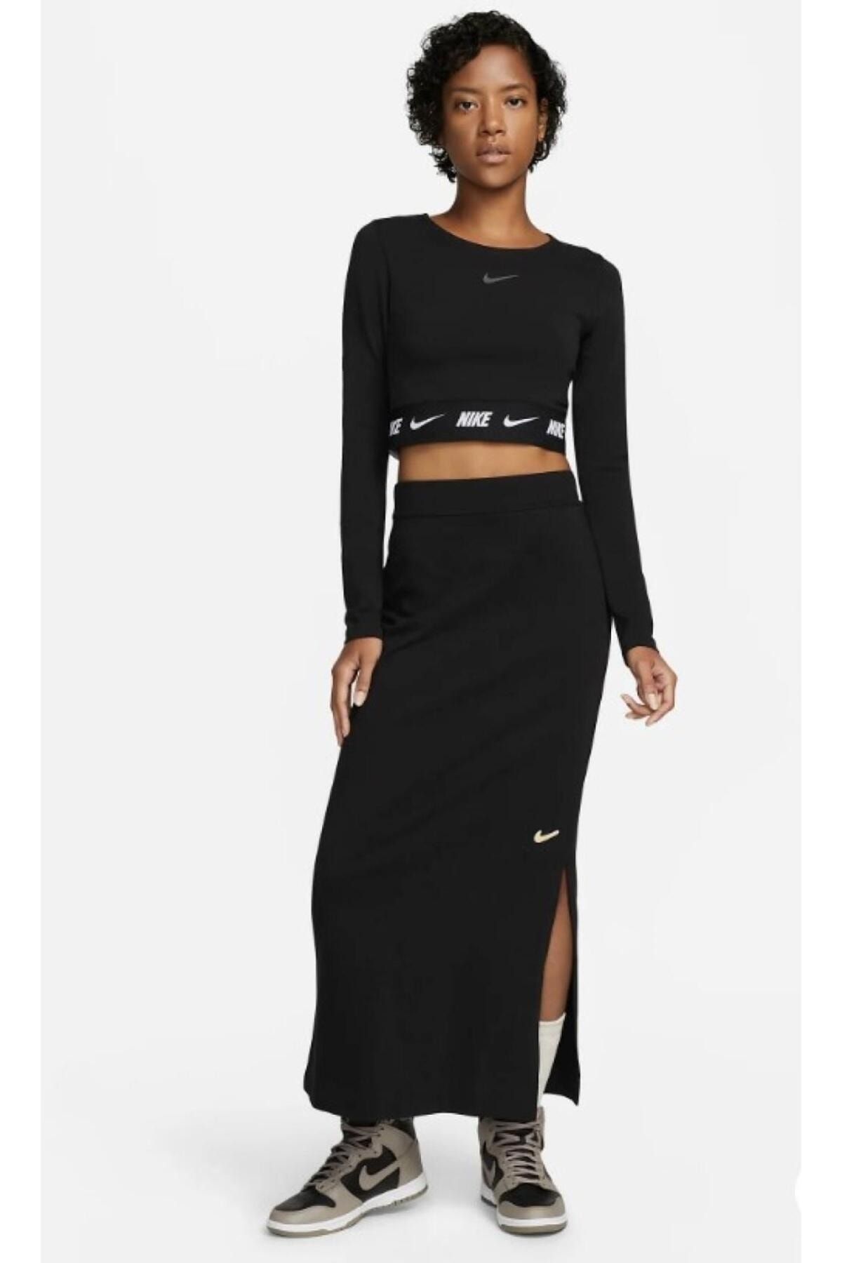 Nike Kadın Siyah Uzun Kollu Crop T-shirt DX2315-010