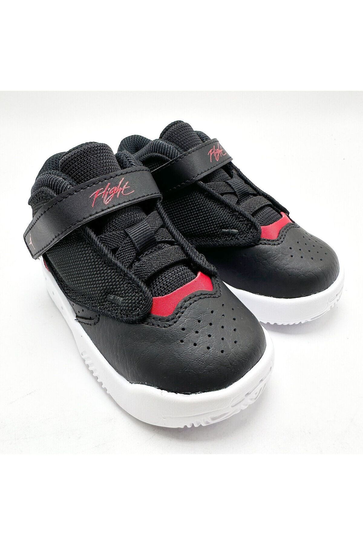 Nike Jordan Max Aura 4 Çocuk Siyah Bantlı Spor Ayakkabı DQ8402-006