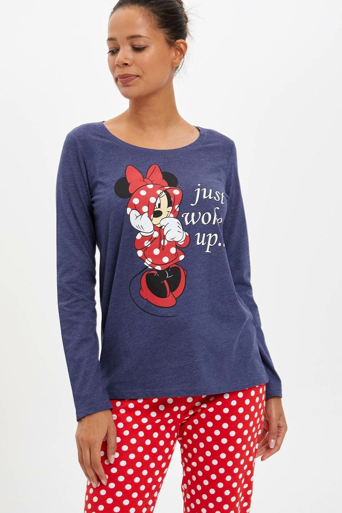 Defacto Kadın Kırmızı Mickey Mouse Lisanslı Pijama Takımı L5110AZ.19AU.RD44