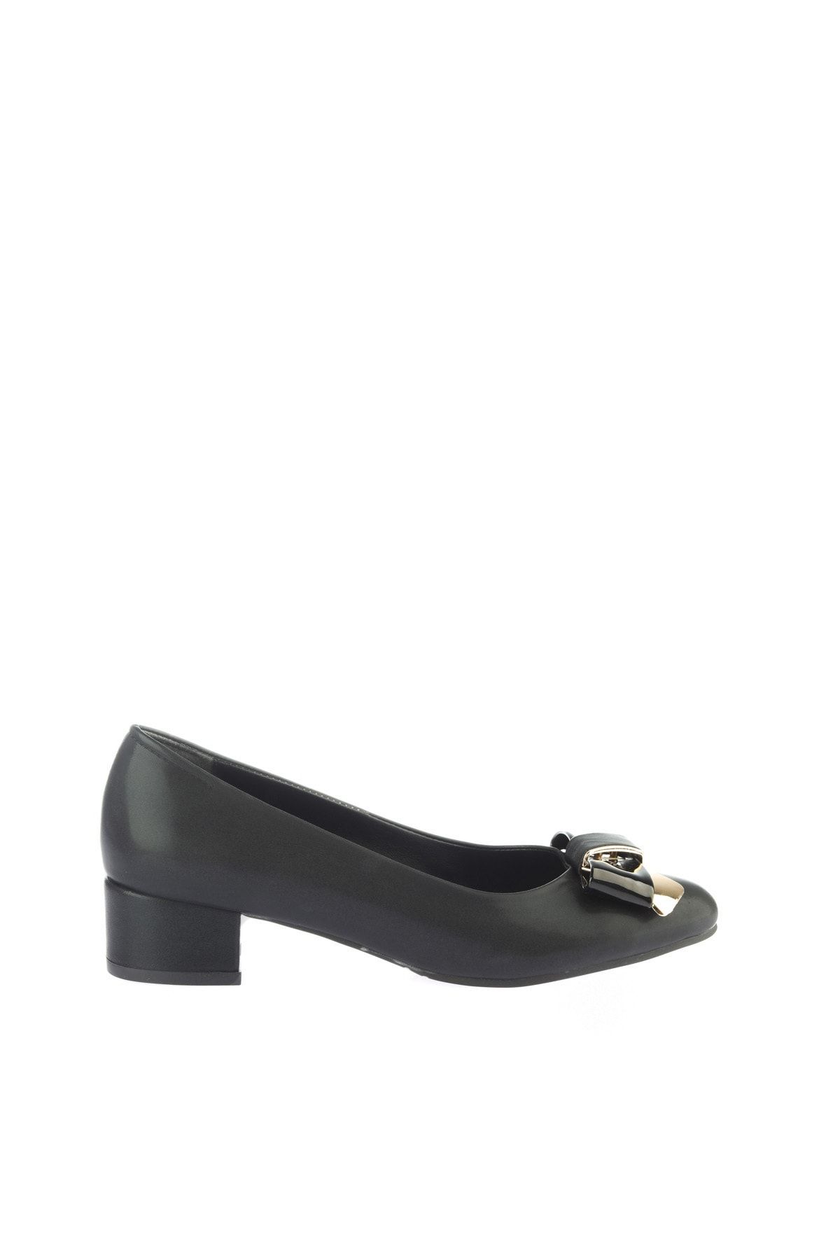 Yaya by Hotiç Siyah Kadın Klasik Topuklu Ayakkabı