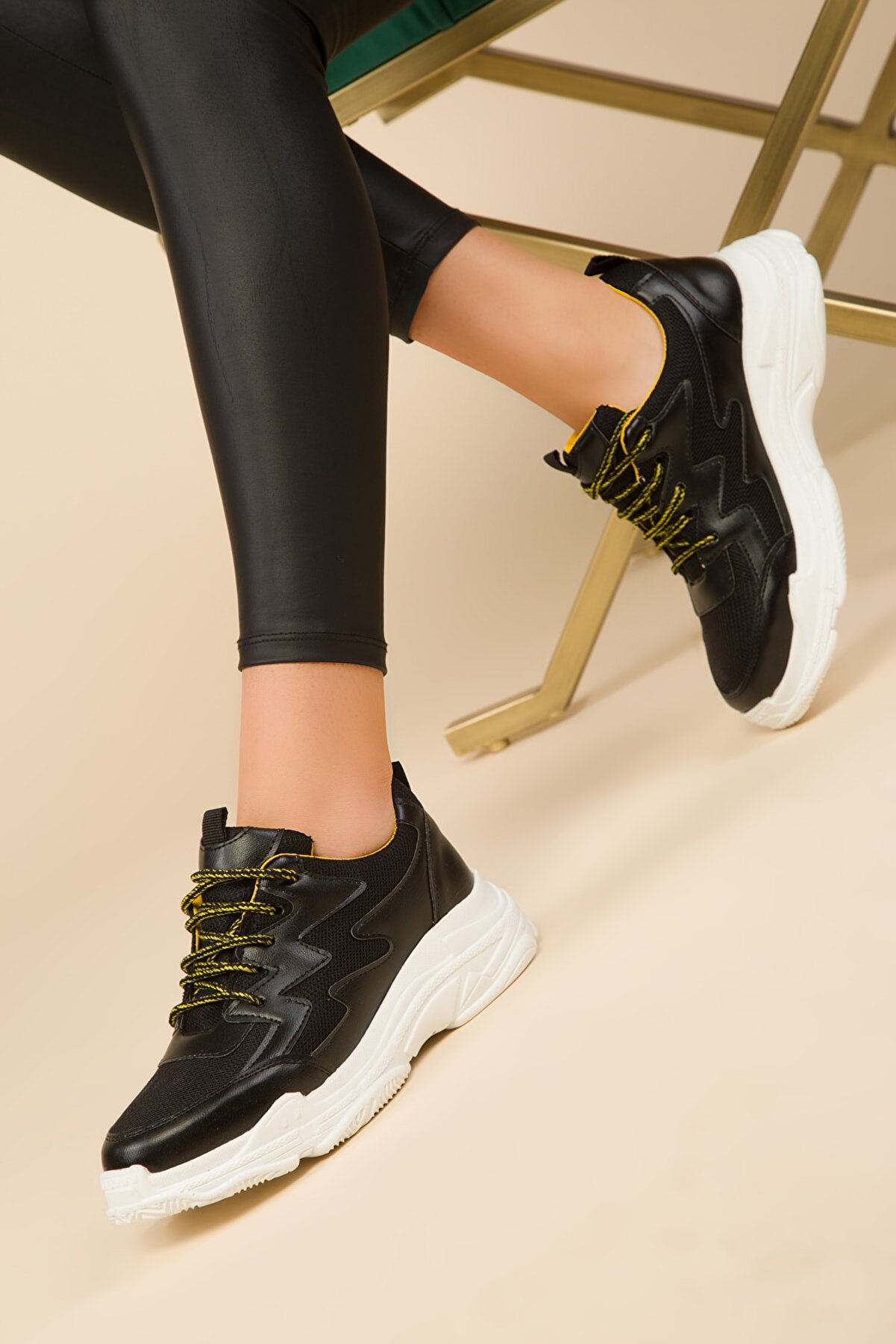 SOHO Siyah Kadın Sneaker 14416