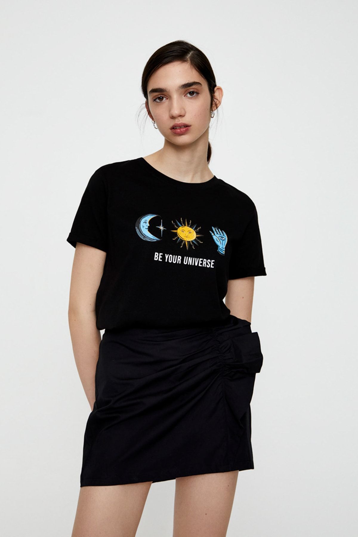 Pull & Bear “Be Your Universe” Görselli T-Shirt