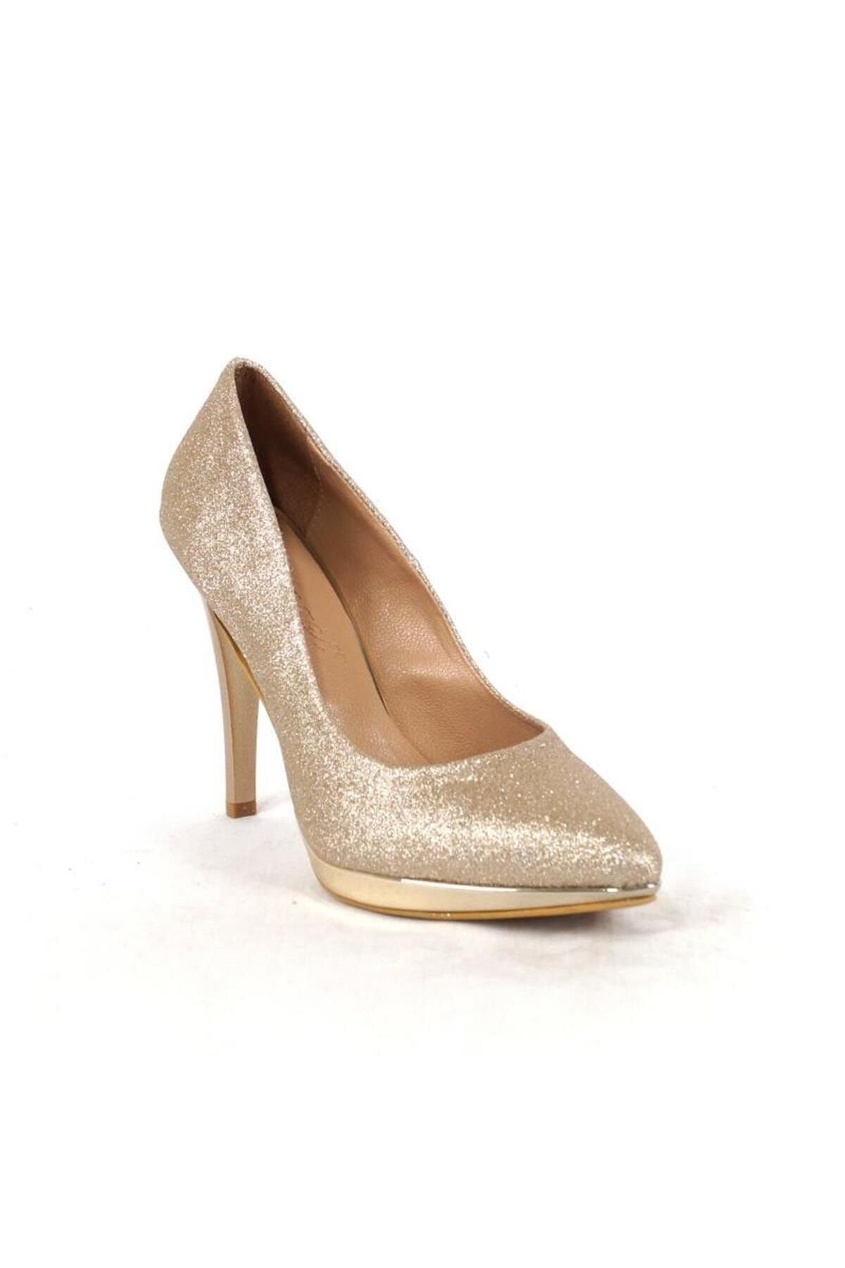 Ustalar Ayakkabı Çanta Gold Kadın Topuklu Ayakkabı 006.991
