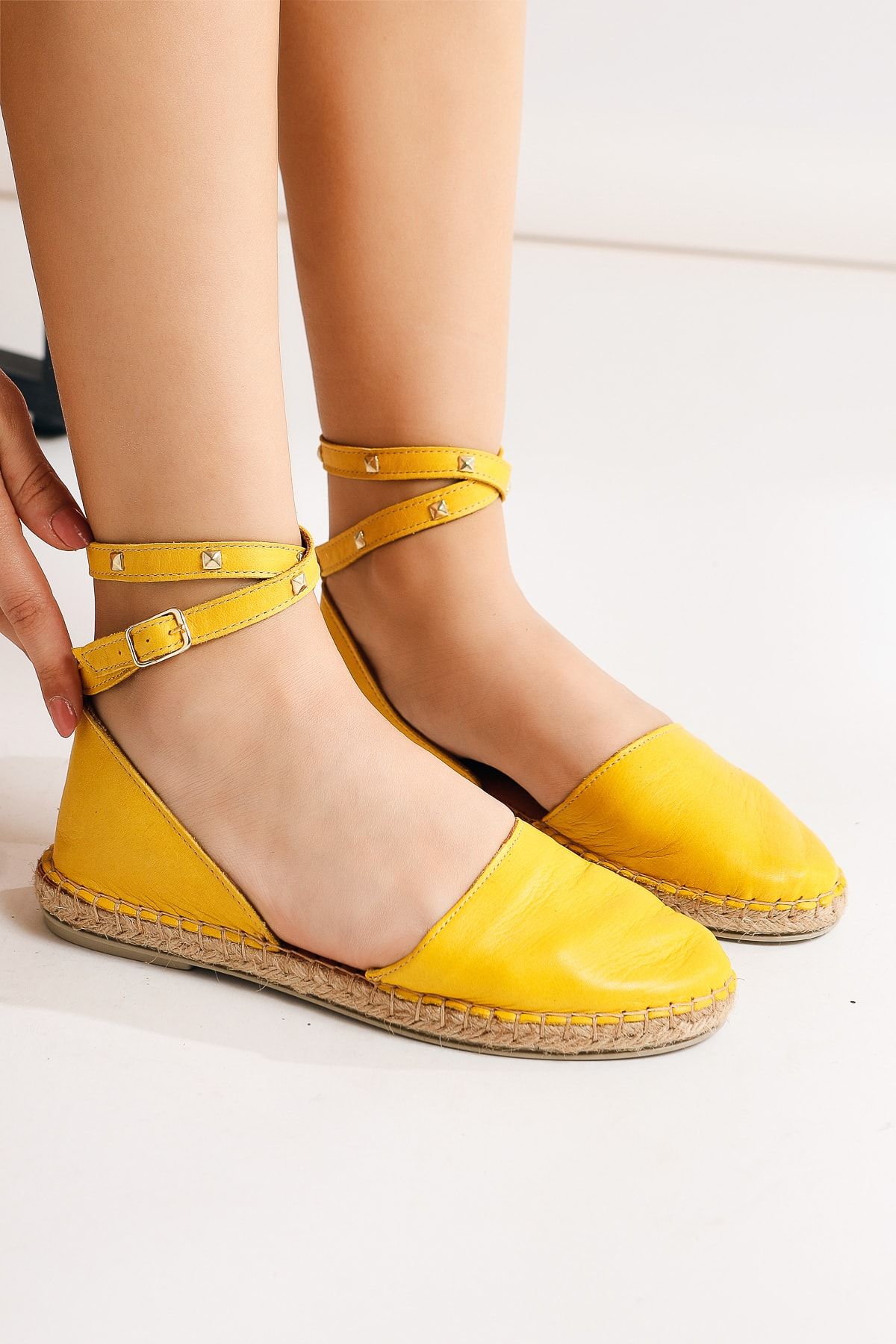 Limoya Hakiki Deri Maritsa Sarı Sandalet