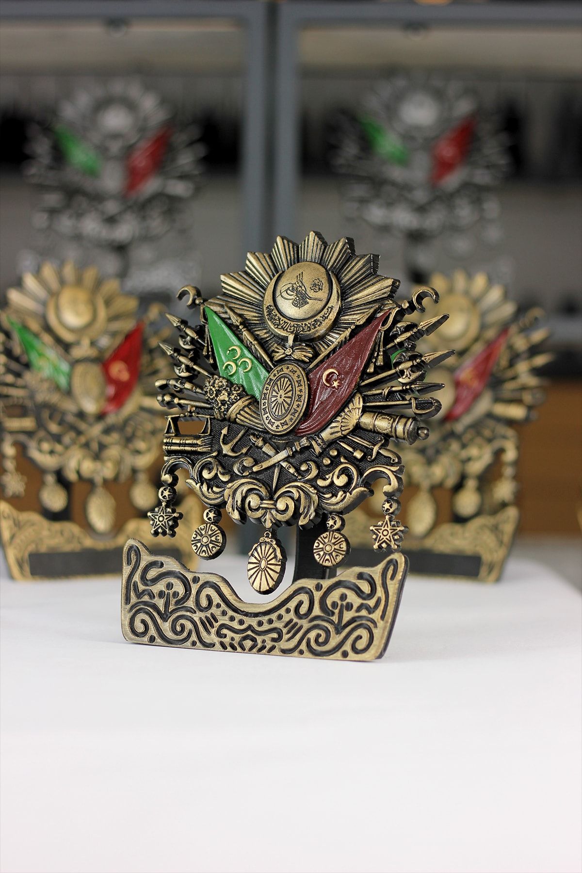 GÜRCÜ 3D Masaüstü Osmanlı Arması Hediyelik Dekoratif Osmanlı Devlet Arması (GOLD)