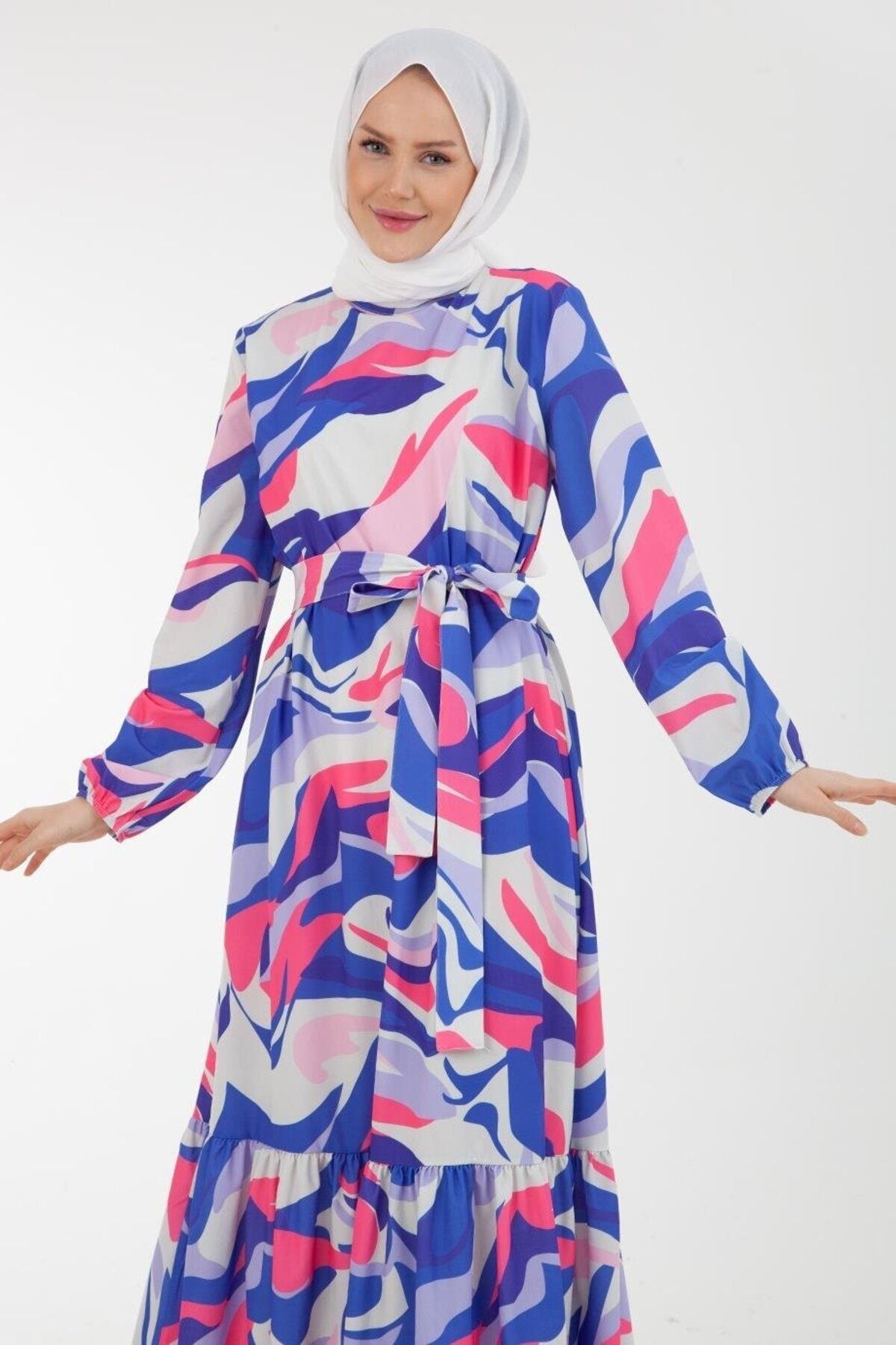 Armine Kadın Viscon Kumaşlı Belden Kuşaklı Çok Renkli Desenli Maxi Tesettür Elbise