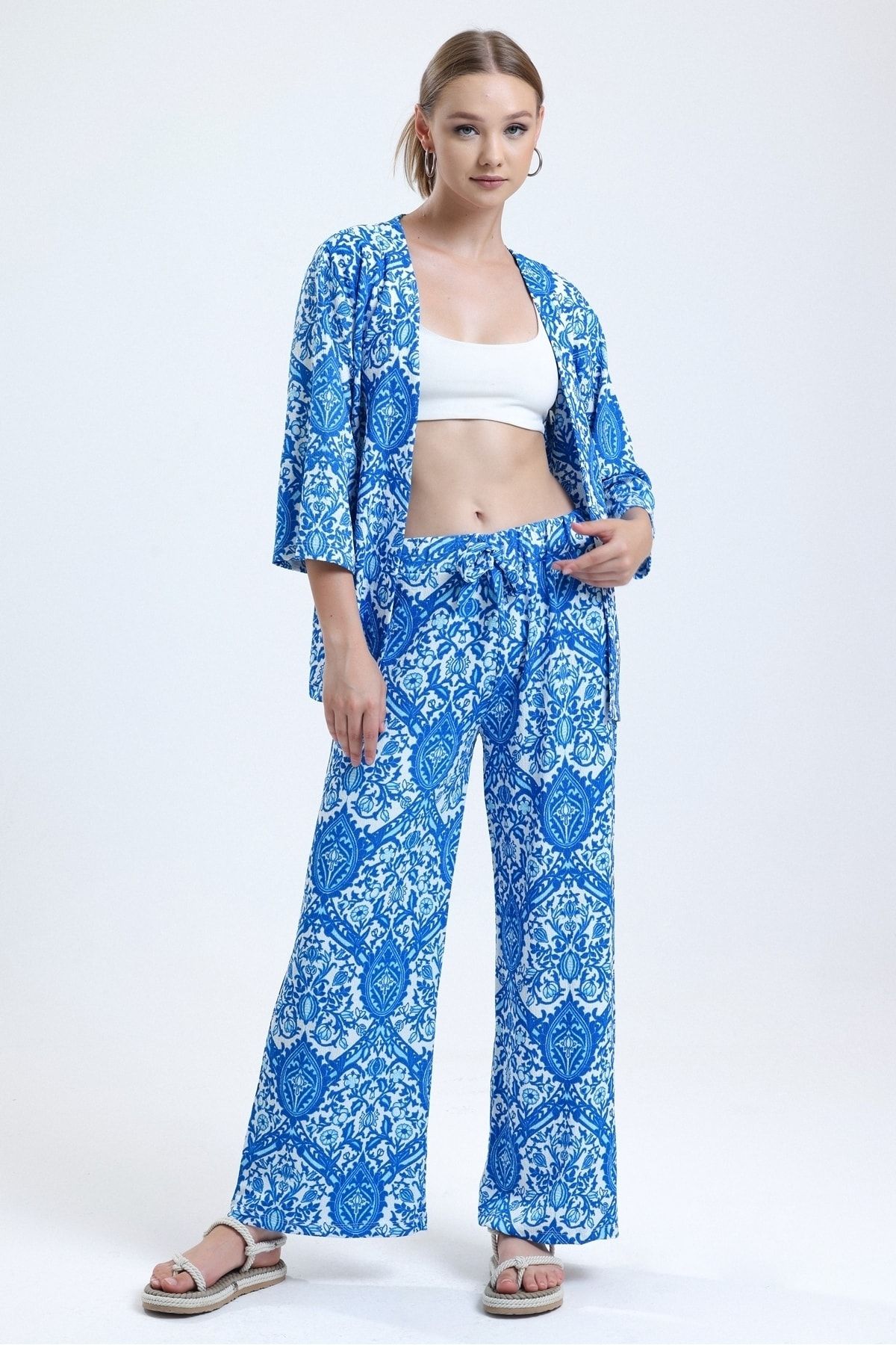 MD trend Kadın Saks Çiçek Desenli Bol Paça Pantolon Kimono Takım