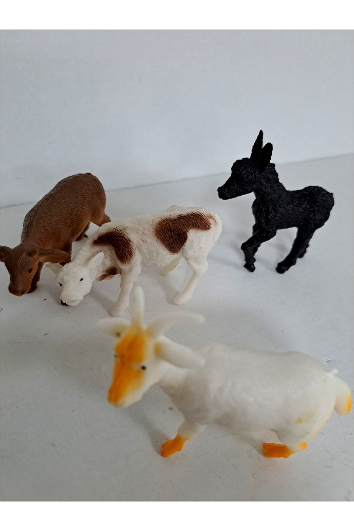 ALYTOYS Çocuk Oyuncak Çiftlik Hayvanları Seti 4 Parça Inek Öküz Keçi Eşek Hayvan Set 14x18 Cm