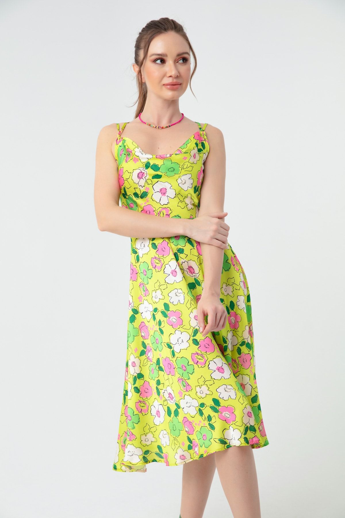 Lafaba Kadın Fıstık Yeşili Ince Askılı Desenli Kloş Elbise