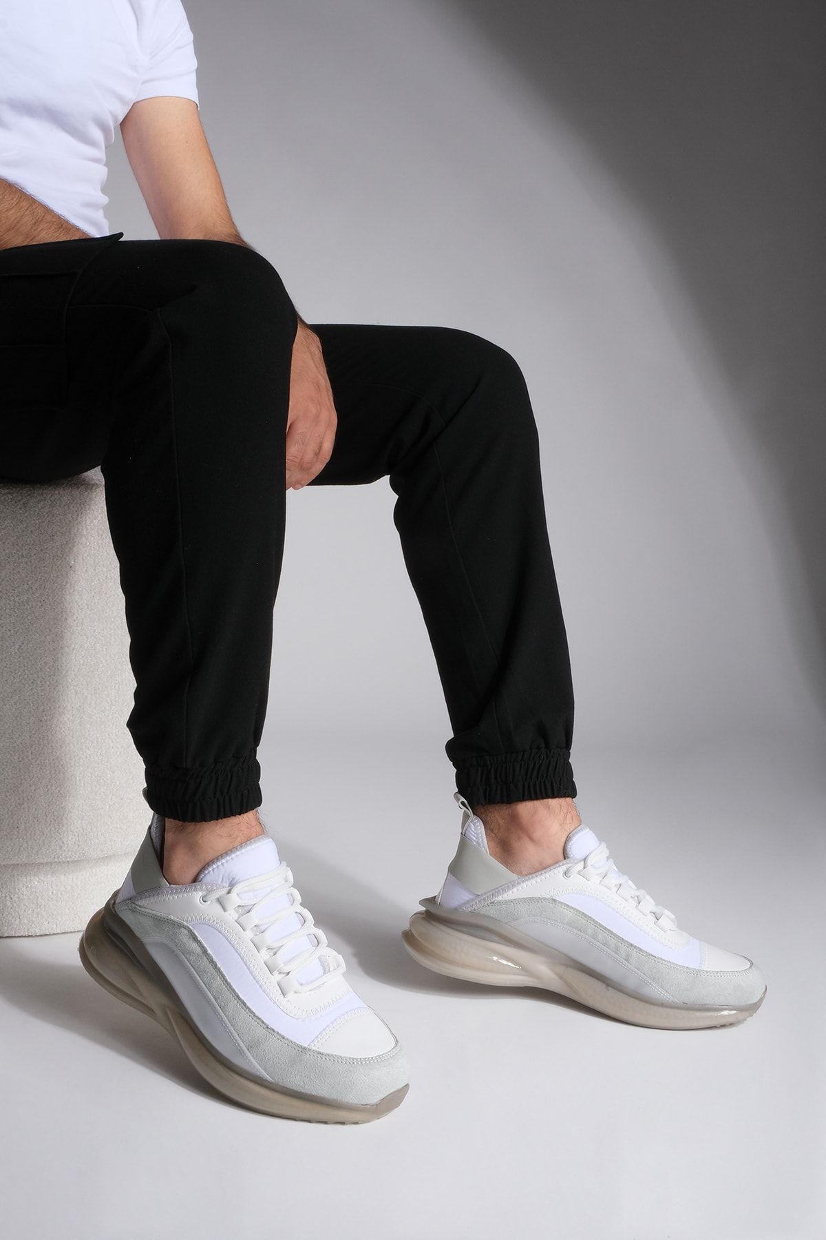 Marjin Erkek Sneaker Şeffaf Taban Spor Ayakkabı Voney Beyaz