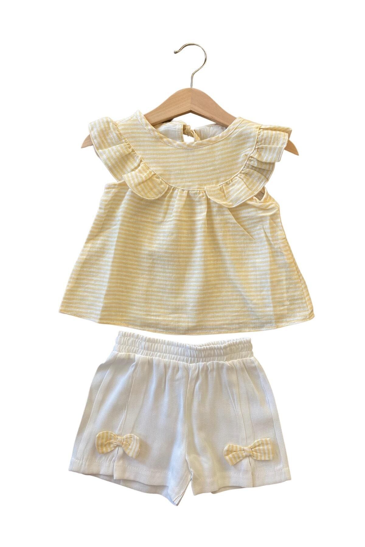 çikoby Sarı Çizgili Bluz + Beyaz Şortlu Kız Bebe Takımı