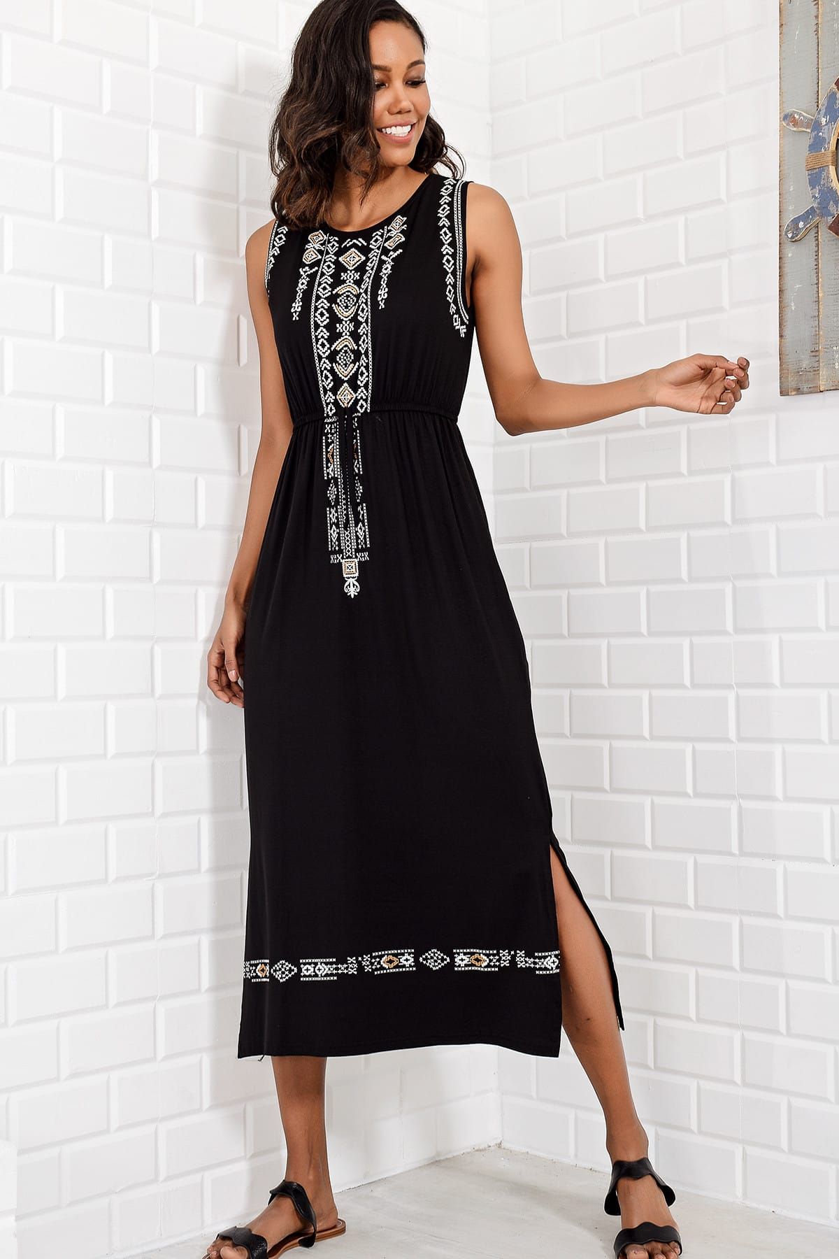 Trend Alaçatı Stili Kadın Siyah Nakış Baskılı Bohem Elbise ALC-6564