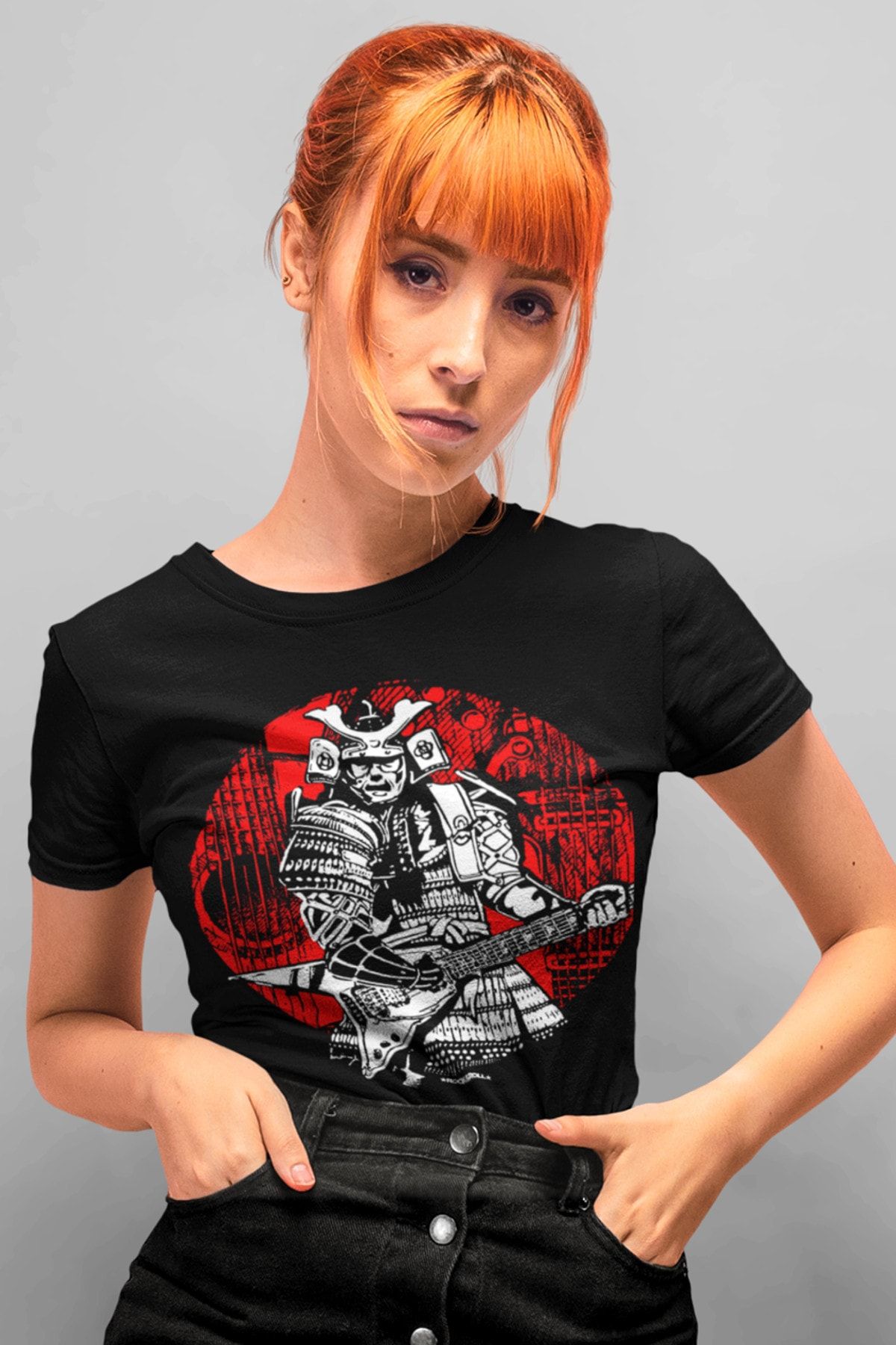 ROCKANDROLL Samuray Solo Siyah Kısa Kollu Kadın T-shirt
