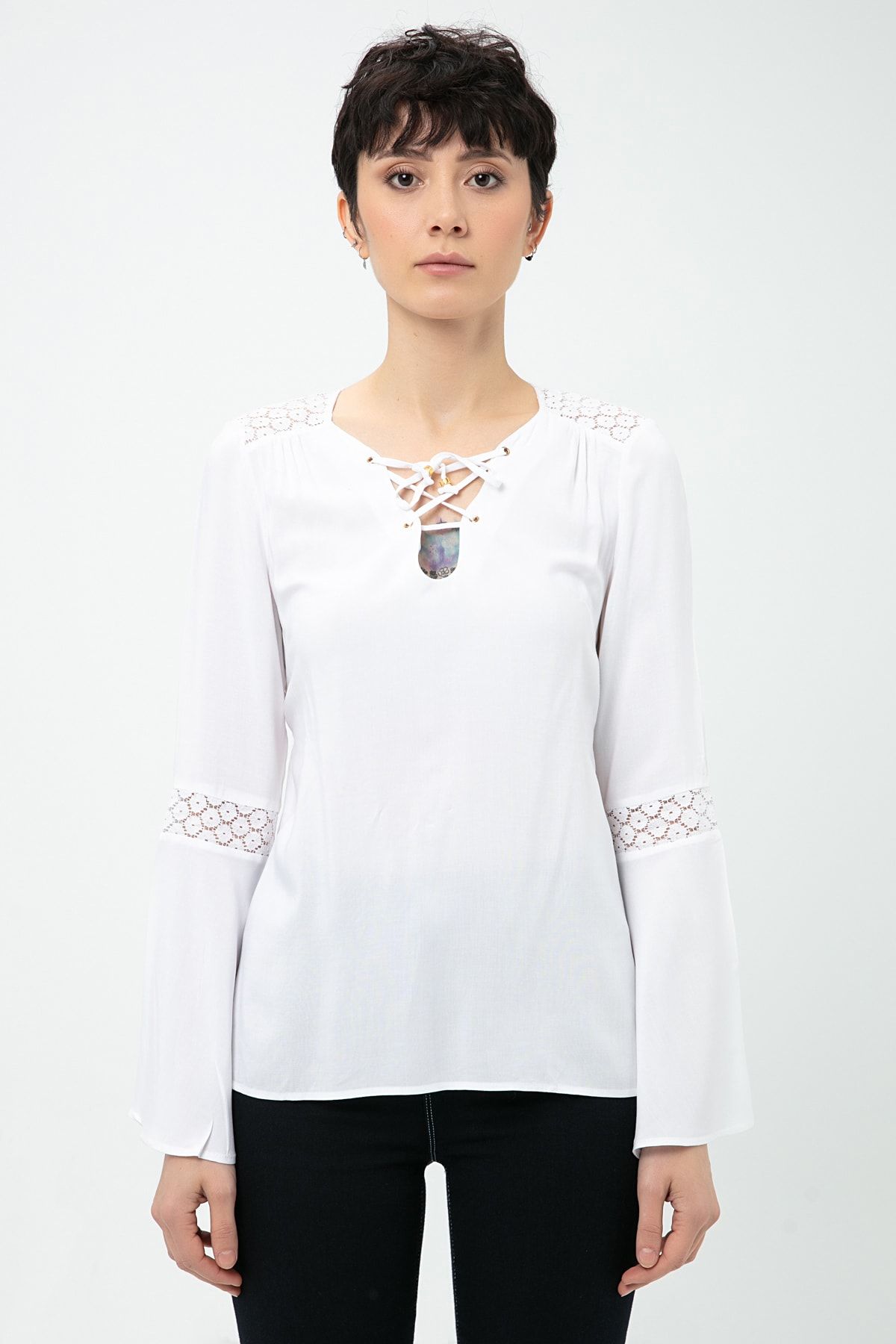 Guess Collection Kadın Beyaz Bluz W61H69W69H0