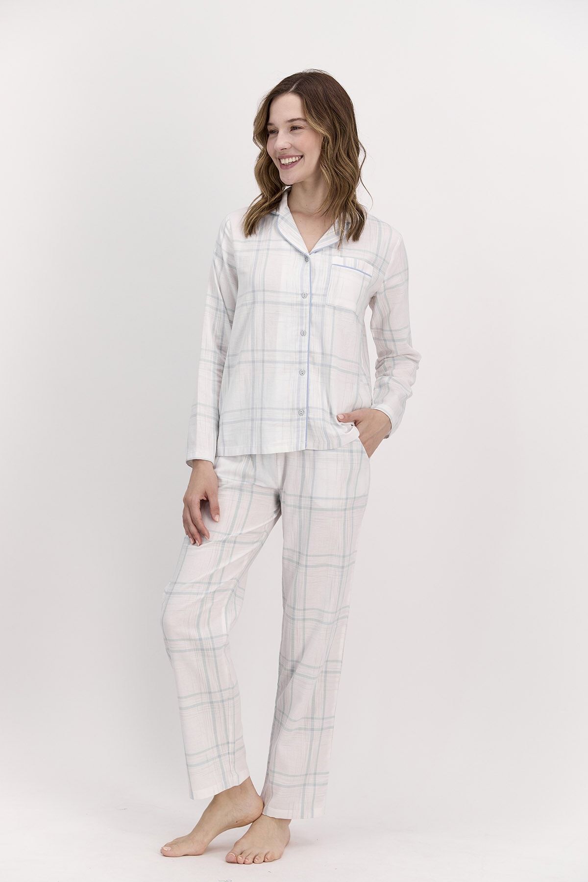 Arnetta Açık Mavi Ekoseli Kadın Gömlek Pijama Takımı