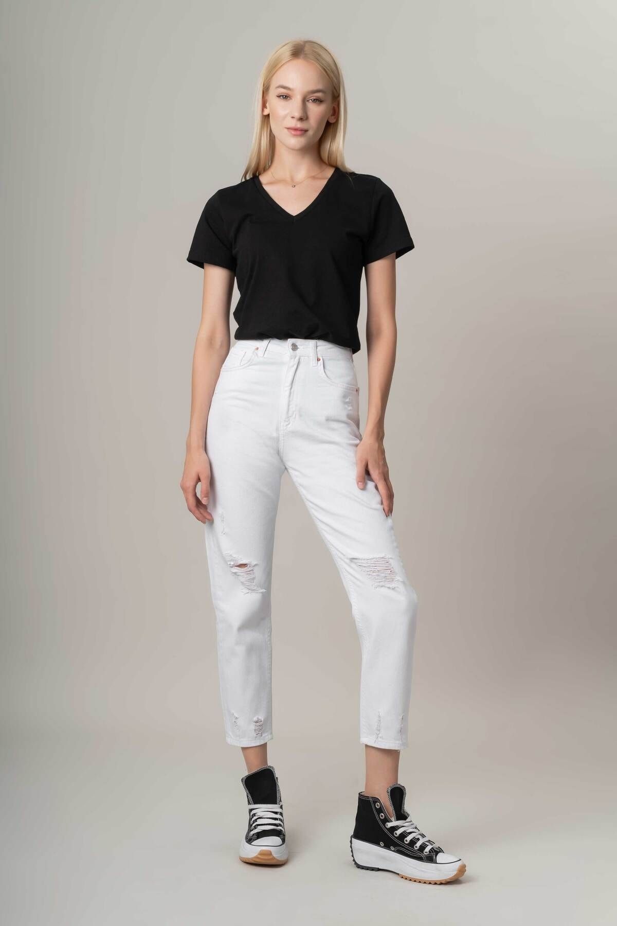 its basic Kadın Beyaz Renk %100 Koton Dizden Yırtık Mom Fit Denim Pantolon