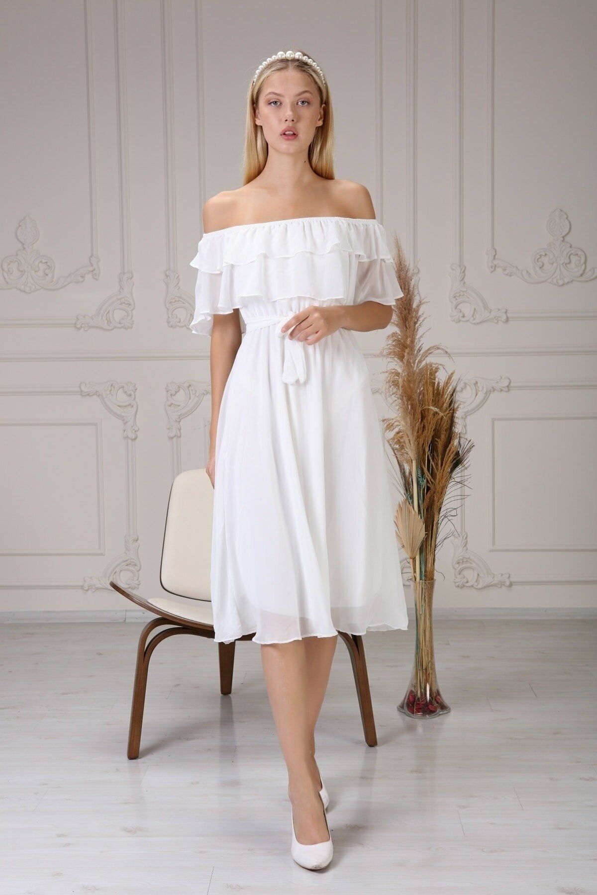 MACFLY Beyaz Carmen Madonana Şifon Çekim Elbisesi