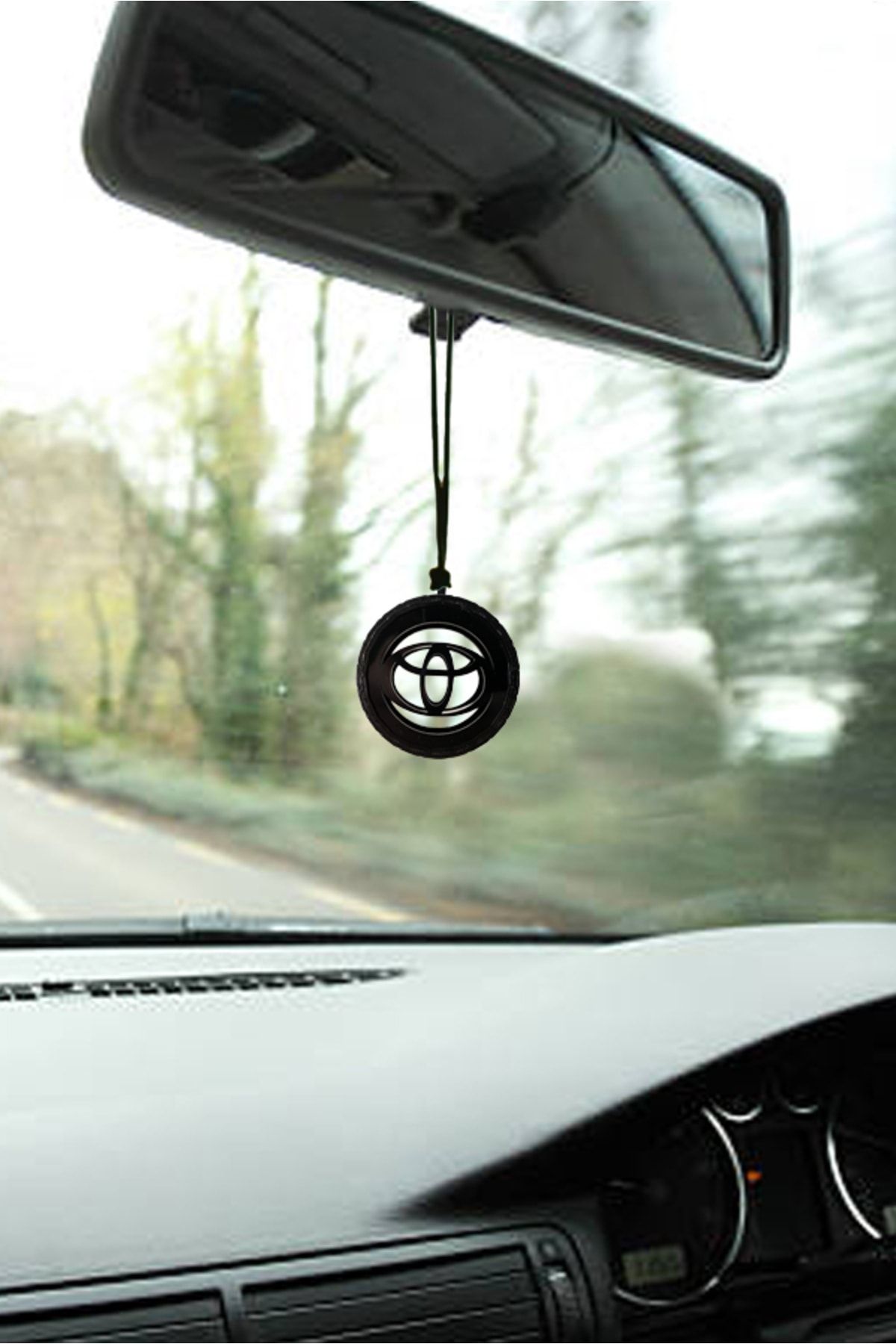 Emr Store Toyota Lastikli Logo Araba Dikiz Ayna Süsü
