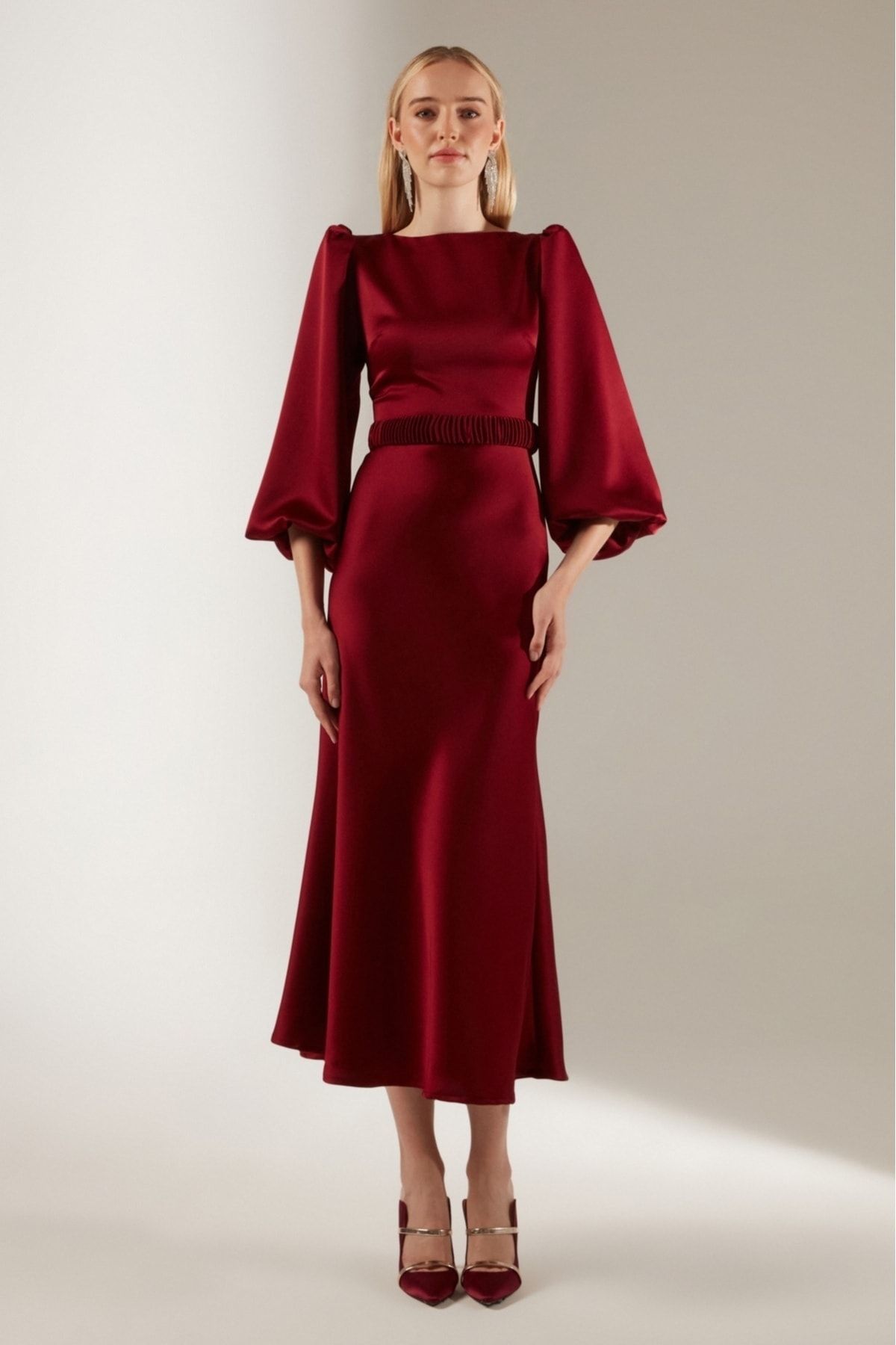 Betty & Sam Heleny Özel Tasarım Koyu Kırmızı Nişan Elbisesi