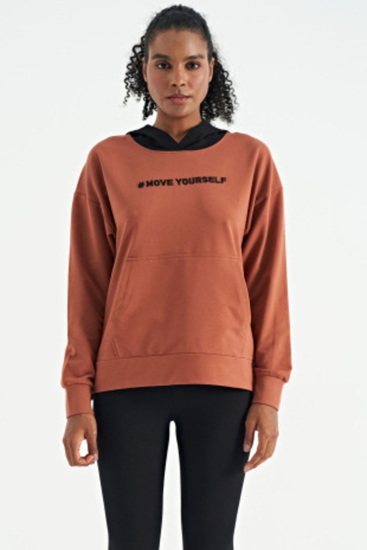 TOMMY LIFE Tarçın Kadın Büzgülü Dik Yaka Kanguru Cep Oversize Sweatshirt - 97161