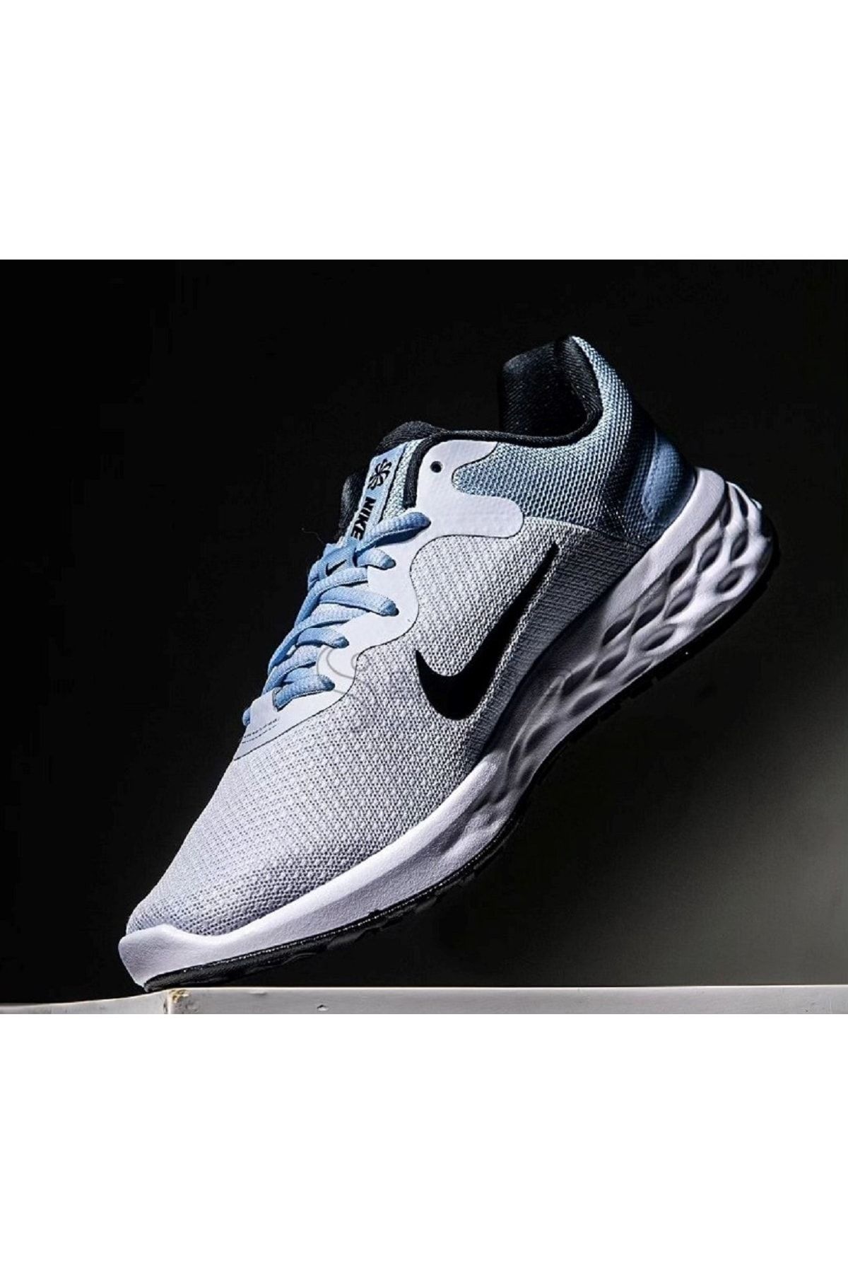 Nike Revolution Q Spor Ayakkabısı