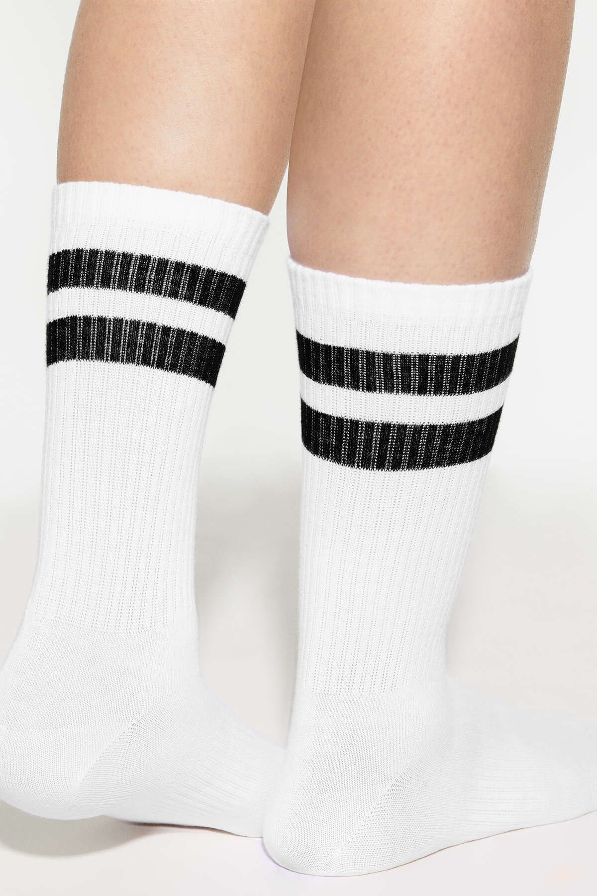 Oysho Çizgili pamuklu classic spor çorabı