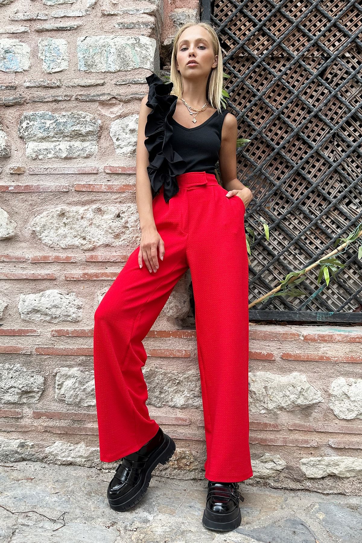 Trend Alaçatı Stili Kadın Kırmızı Yüksek Bel Çift Cepli Pileli Çıtçıt Kapamalı Palazzo Pantolon ALC-X10753