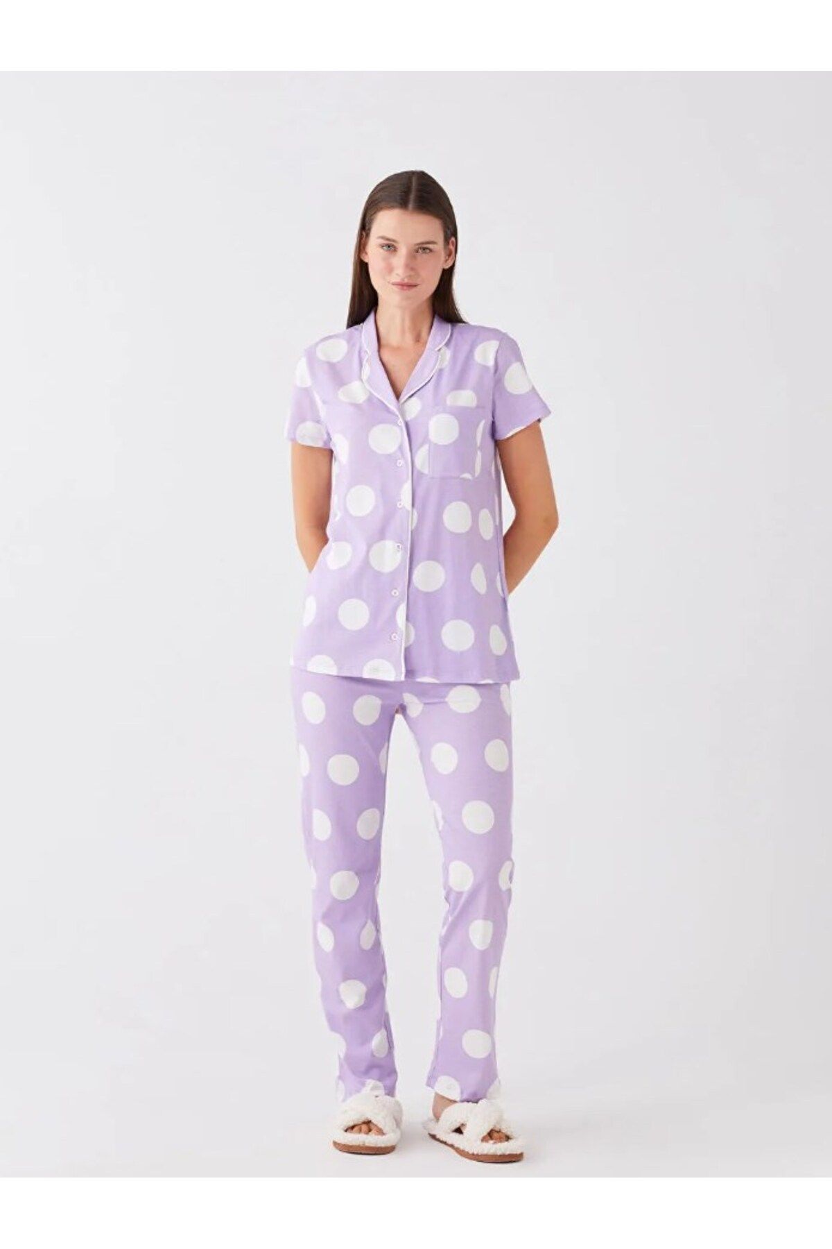 LC Waikiki LCW DREAM Gömlek Yaka Puantiyeli Kısa Kollu Kadın Pijama Takımı